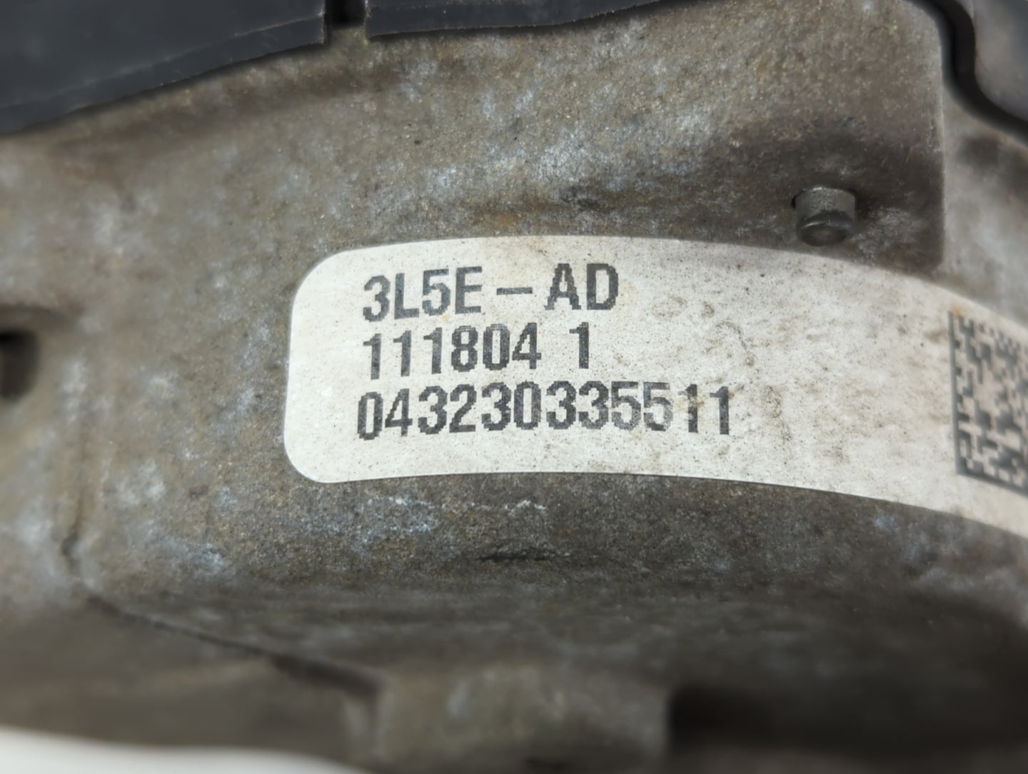 2008-2011 Buick Enclave Throttle Body P/N:111804 1 043230335511 Fits Fits 2007 2008 2009 2010 2011 OEM Used Auto Parts - Oem