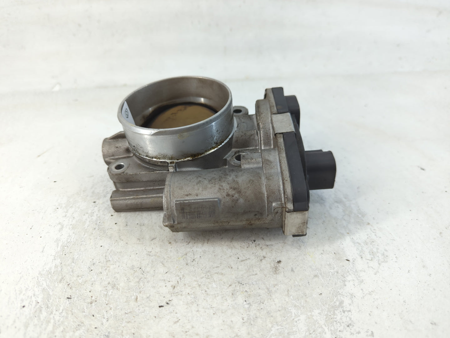 2008-2011 Buick Enclave Throttle Body P/N:AA995AA0877C Fits Fits 2007 2008 2009 2010 2011 OEM Used Auto Parts - Oemusedautop