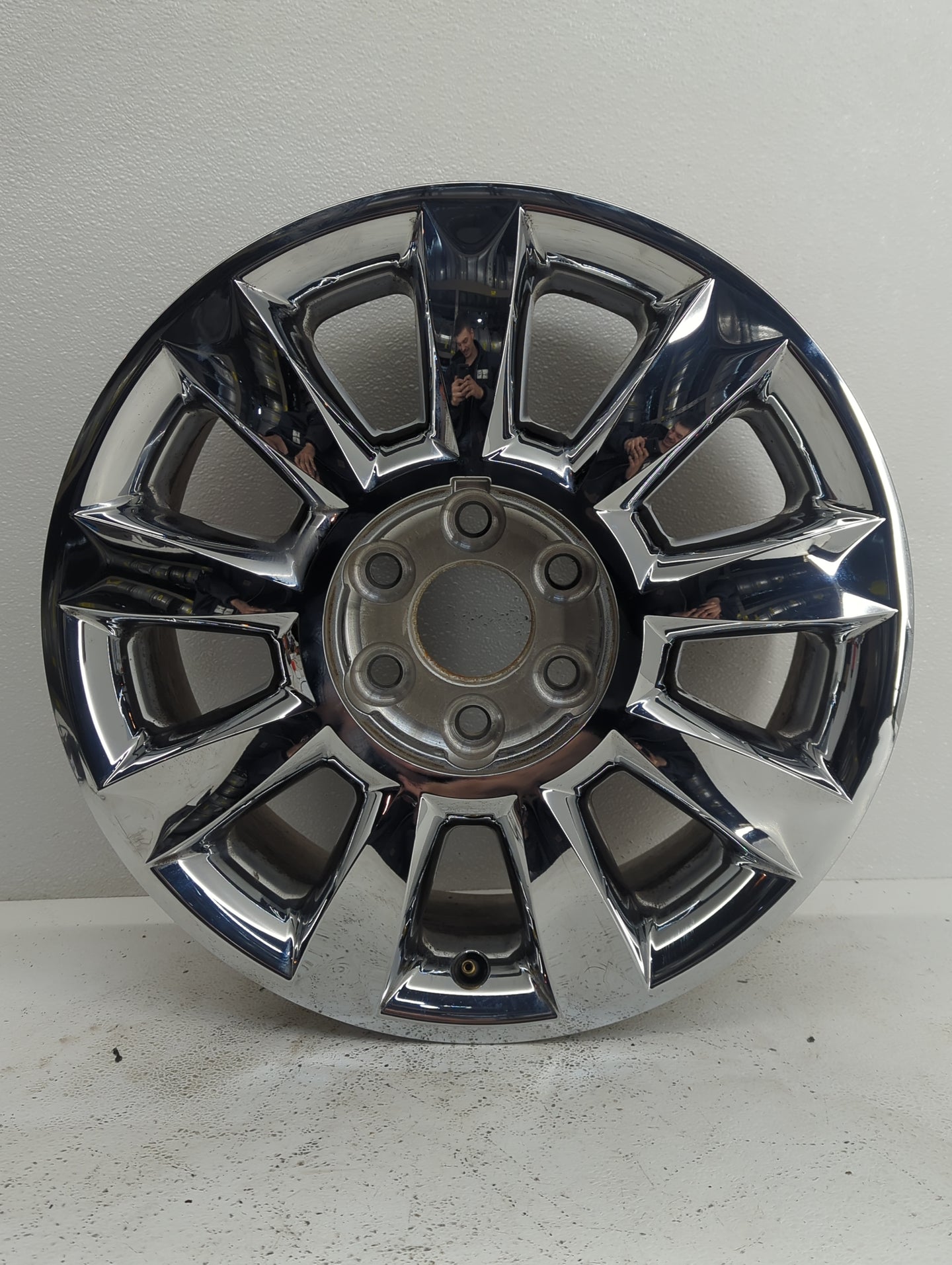2010-2012 Buick Enclave Wheel Rim Oem - Oemusedautoparts1.com