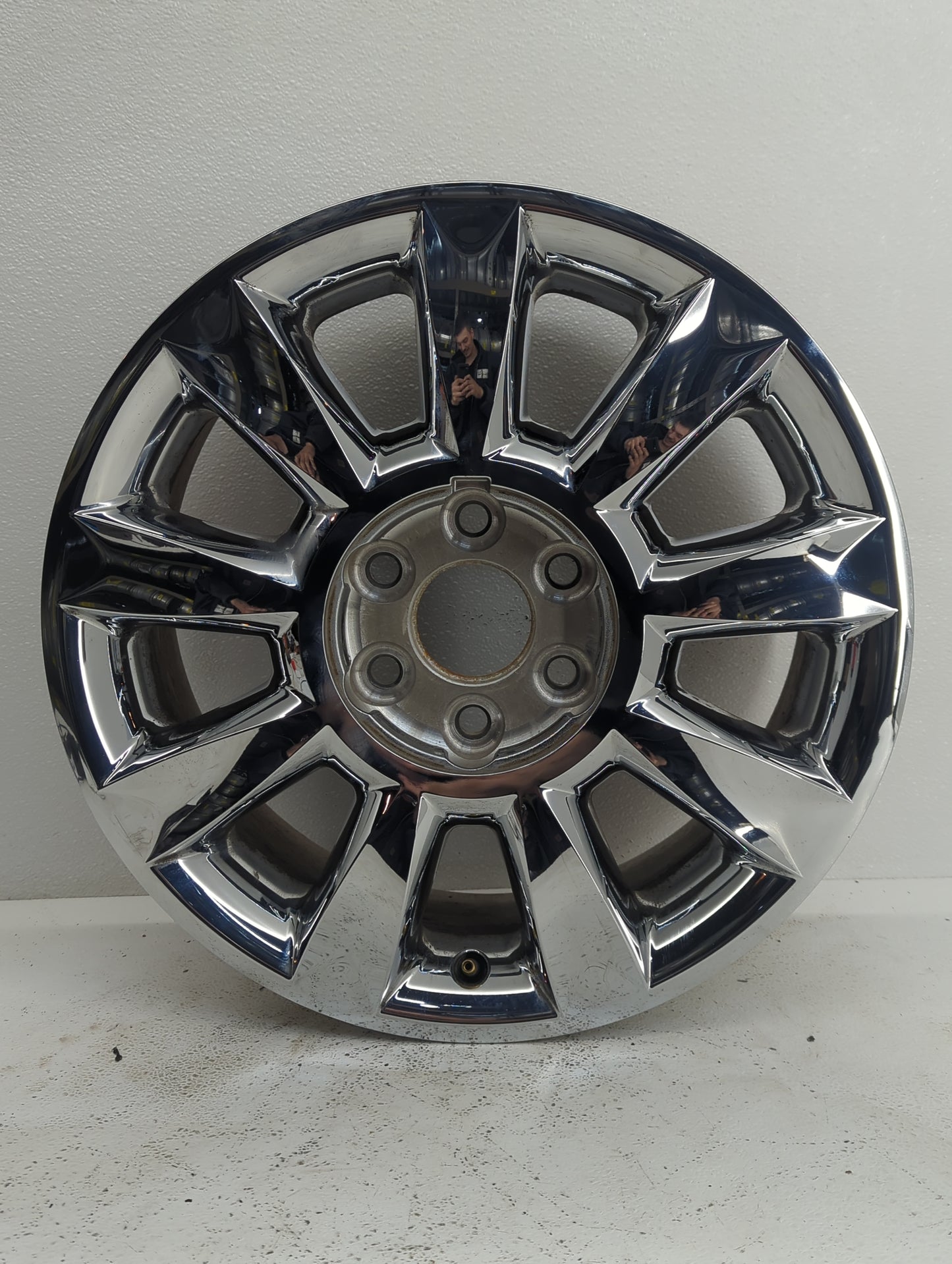 2010-2012 Buick Enclave Wheel Rim Oem - Oemusedautoparts1.com