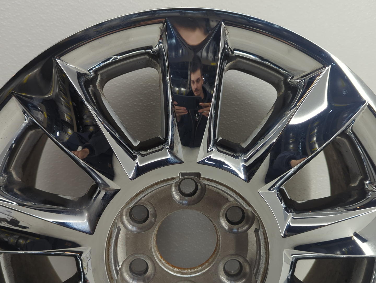 2010-2012 Buick Enclave Wheel Rim Oem - Oemusedautoparts1.com