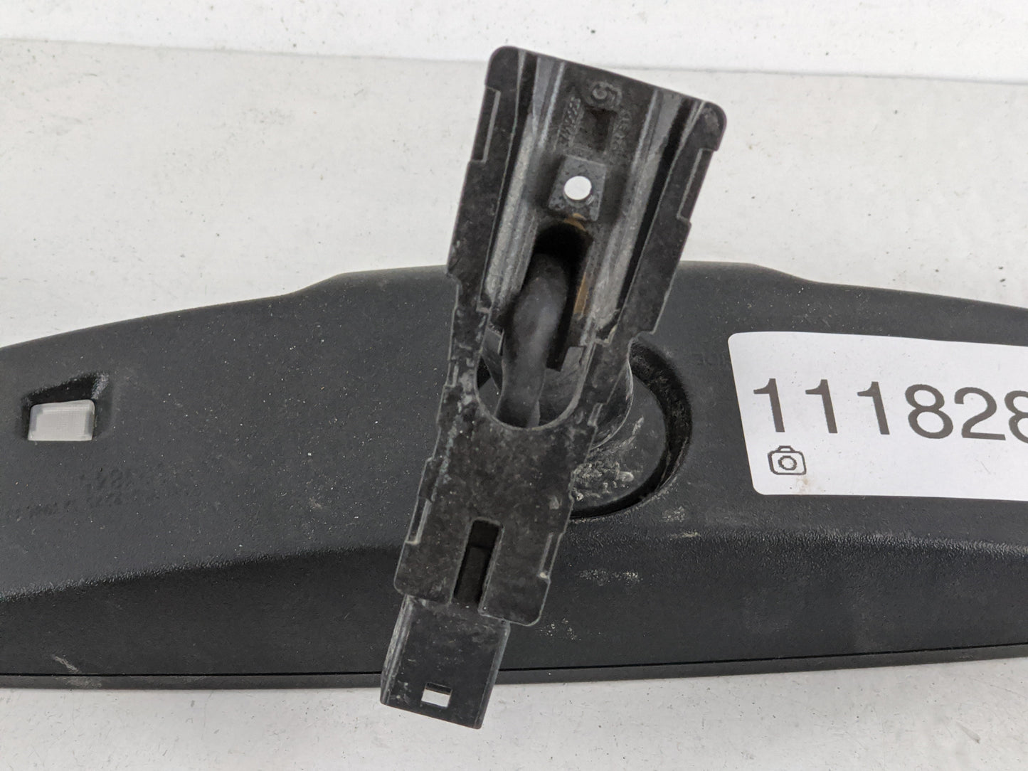 2010-2013 Buick Lacrosse Interior Rear View Mirror Replacement OEM P/N:13503845 Fits OEM Used Auto Parts - Oemusedautoparts1
