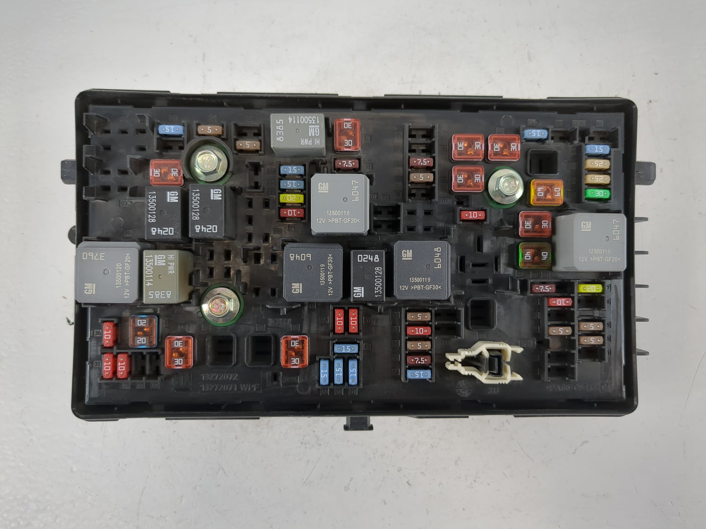 2011 Buick Lacrosse Fusebox Fuse Box Panel Relay Module P/N:20994160 20922937, 812461952 Fits OEM Used Auto Parts - Oemuseda