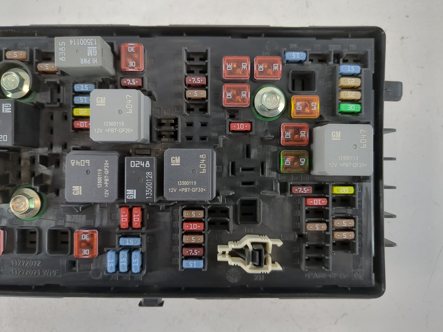 2011 Buick Lacrosse Fusebox Fuse Box Panel Relay Module P/N:20994160 20922937, 812461952 Fits OEM Used Auto Parts - Oemuseda