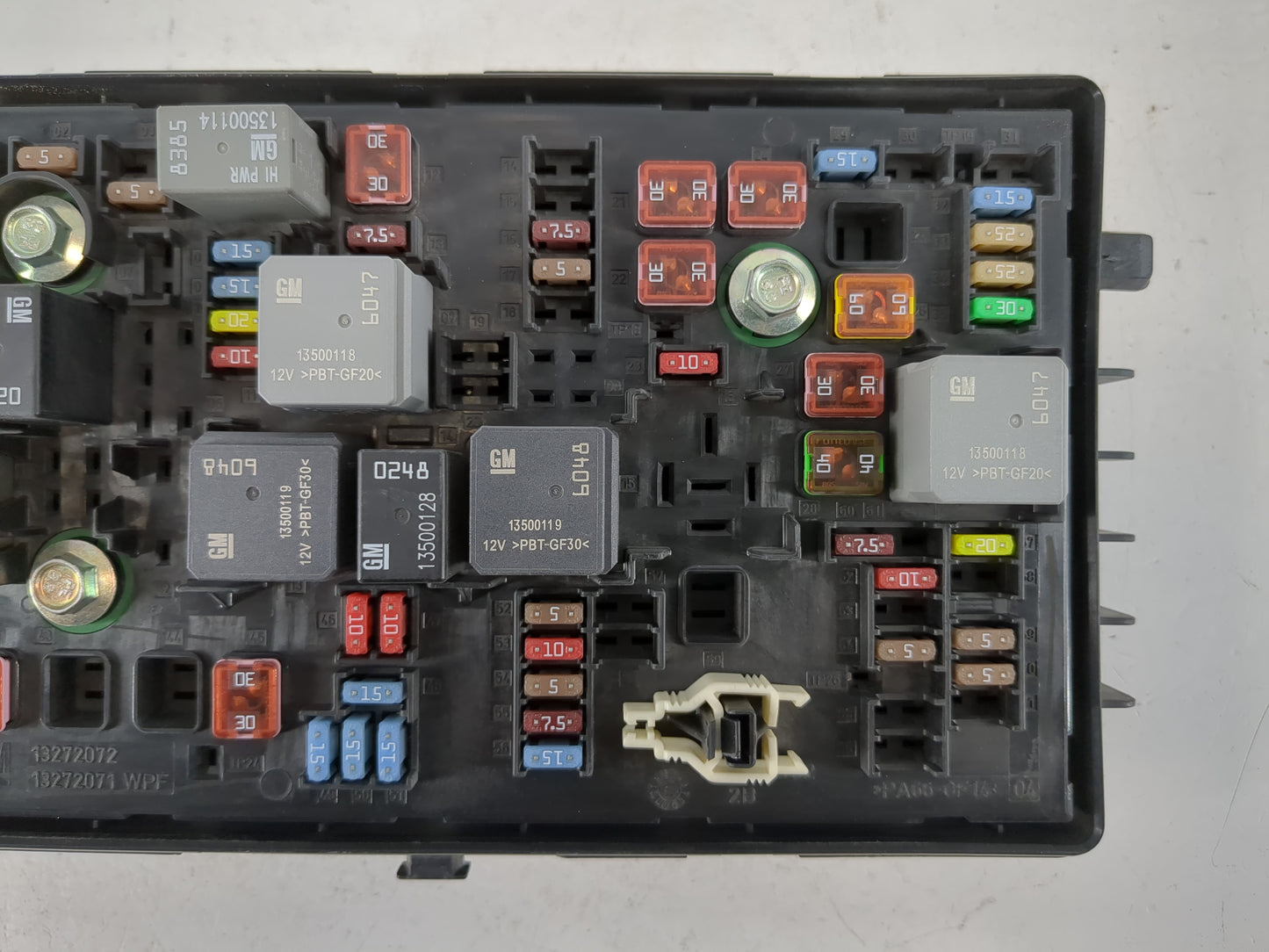 2011 Buick Lacrosse Fusebox Fuse Box Panel Relay Module P/N:20994160 20922937, 812461952 Fits OEM Used Auto Parts - Oemuseda