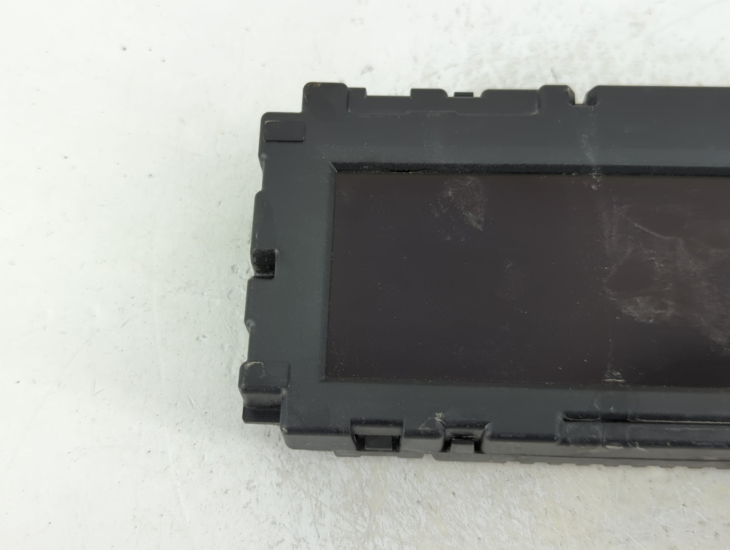 2010-2012 Buick Lacrosse Information Display Screen - Oemusedautoparts1.com