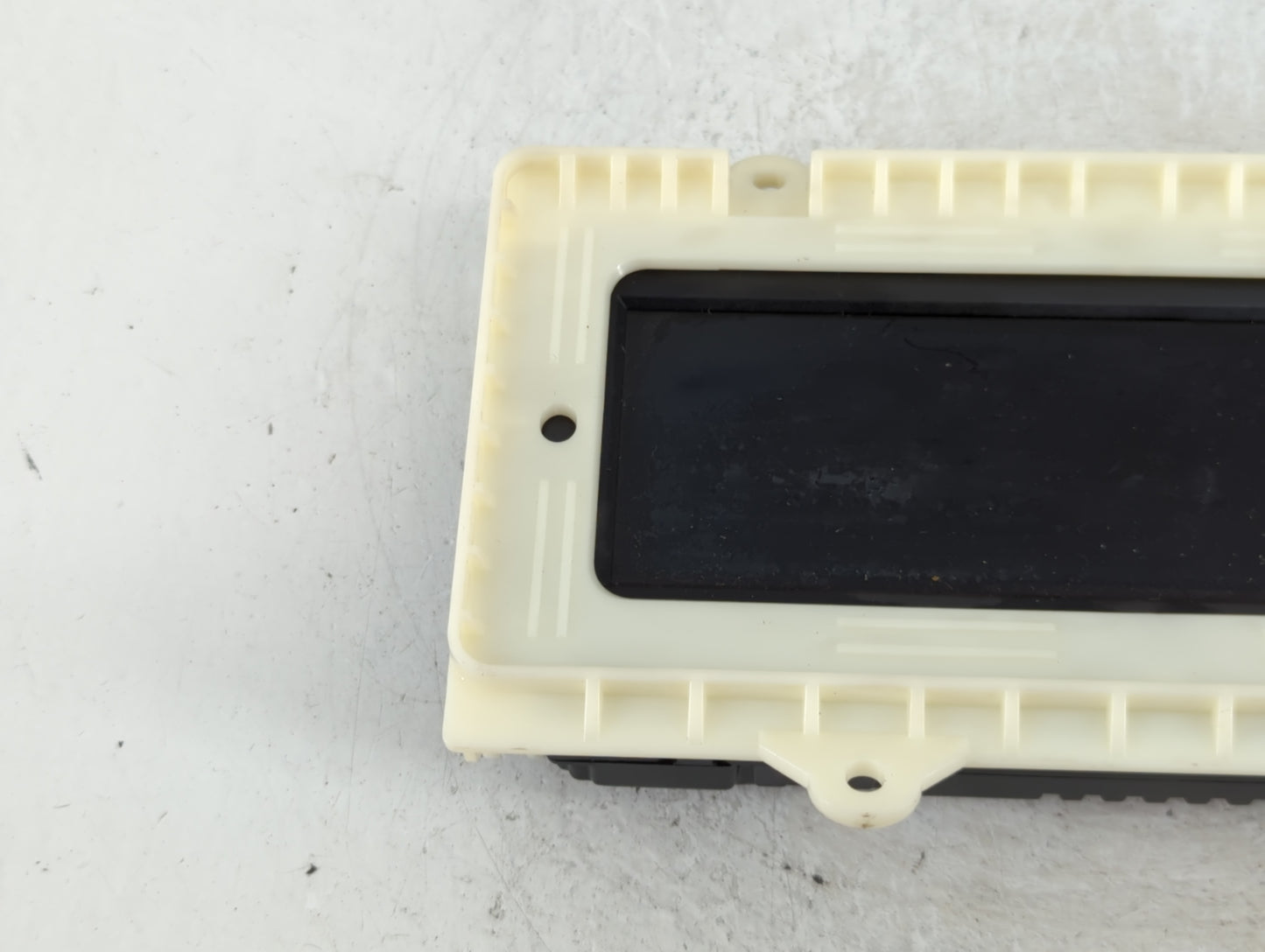 2011 Buick Lacrosse Radio AM FM Cd Player Receiver Replacement P/N:20825154G Fits OEM Used Auto Parts - Oemusedautoparts1.co