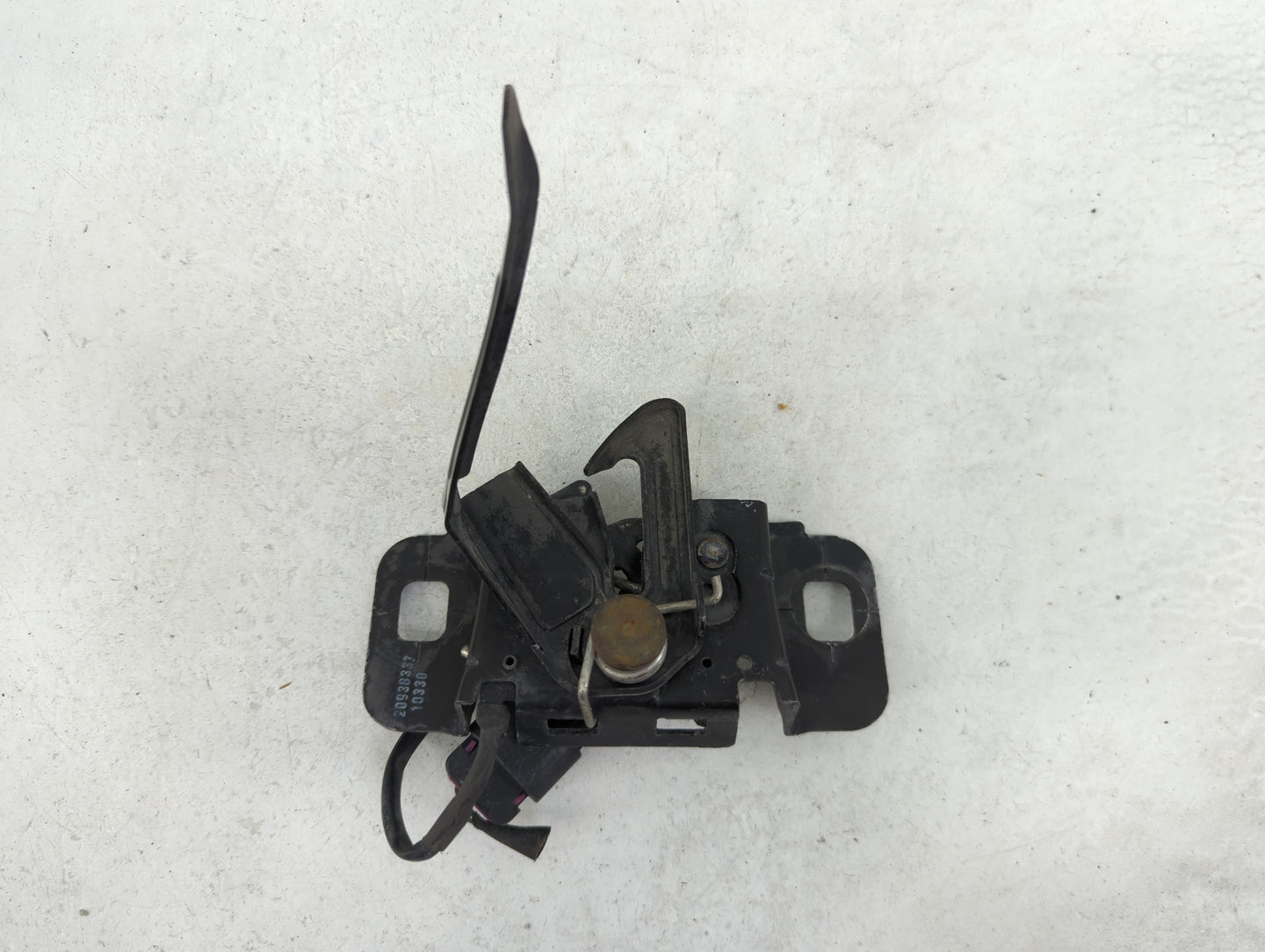 2011 Buick Lacrosse Hood Latch Assembly - Oemusedautoparts1.com