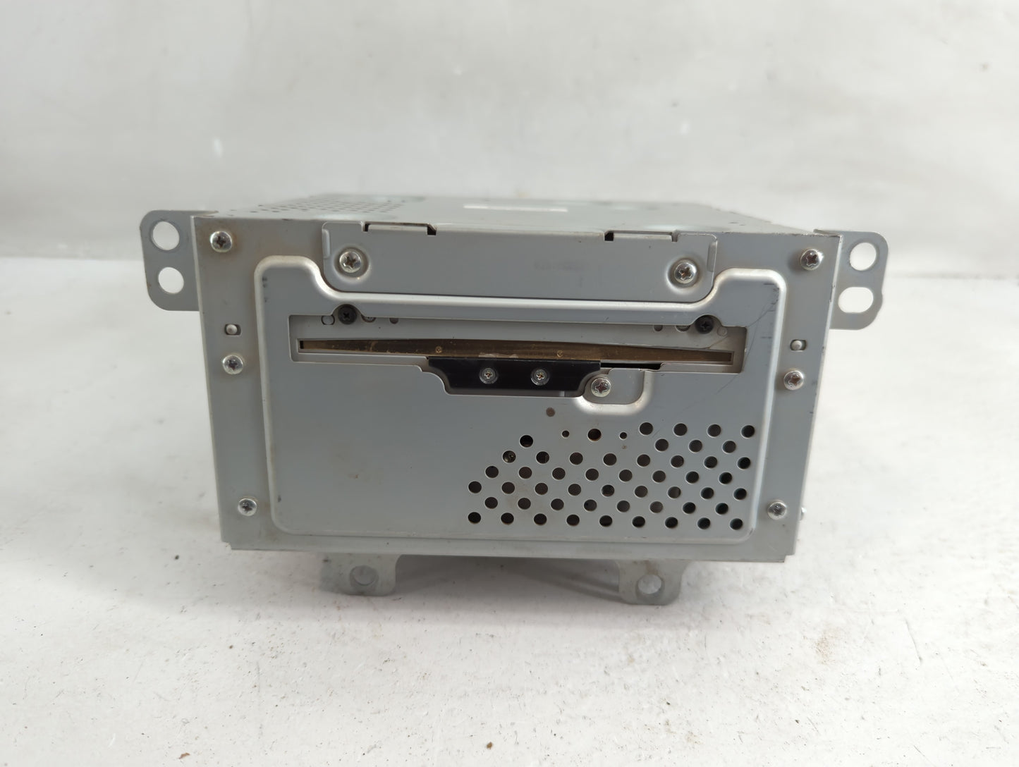 2010-2012 Buick Lacrosse Radio AM FM Cd Player Receiver Replacement P/N:22744758 Fits Fits 2010 2011 2012 OEM Used Auto Part