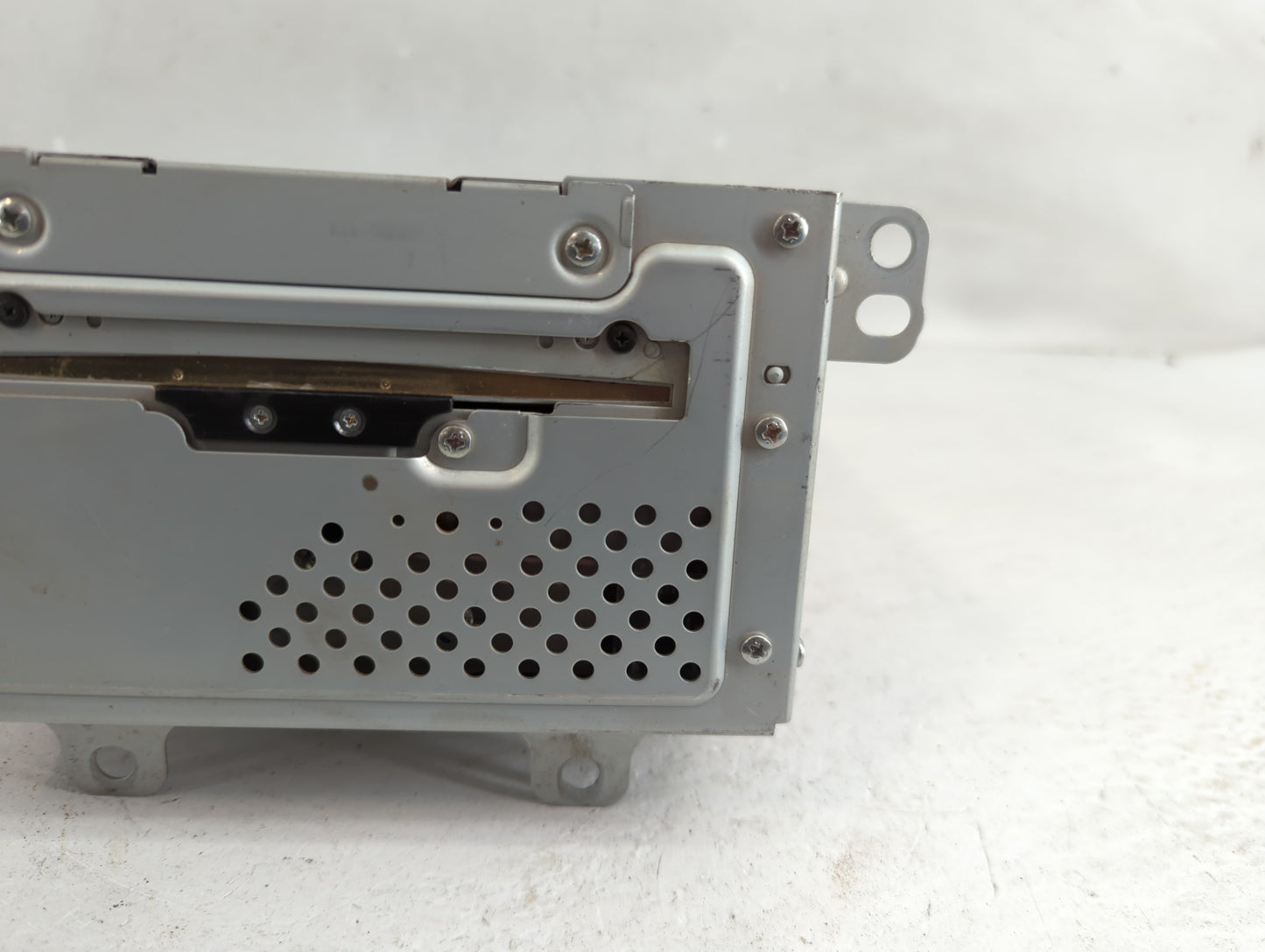 2010-2012 Buick Lacrosse Radio AM FM Cd Player Receiver Replacement P/N:22744758 Fits Fits 2010 2011 2012 OEM Used Auto Part
