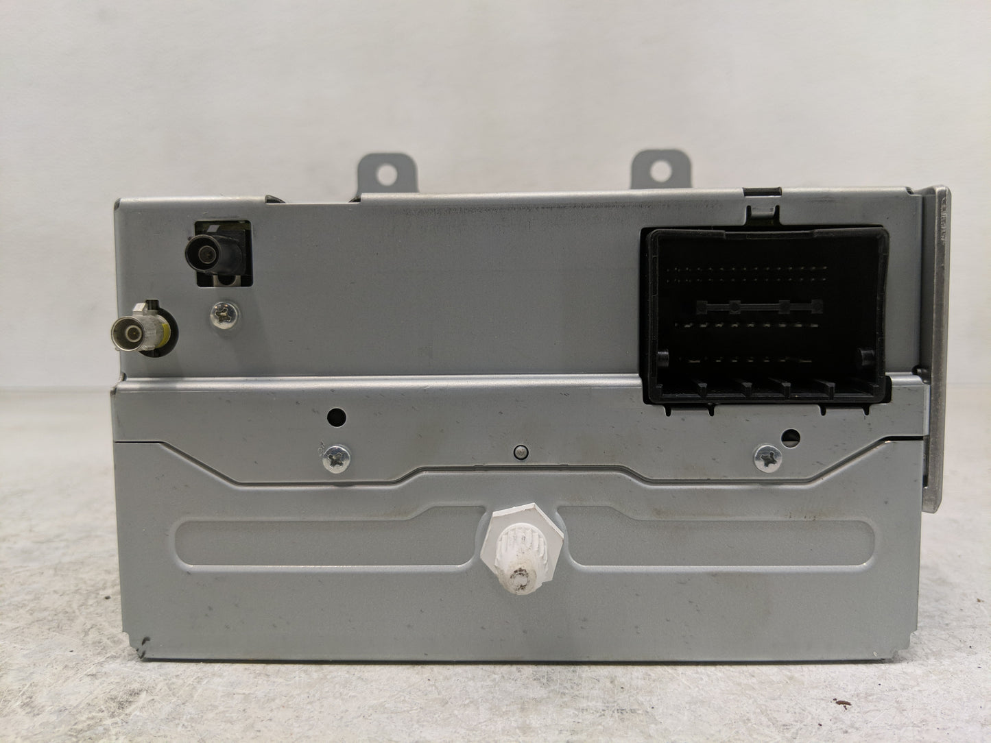 2011 Buick Lacrosse Radio AM FM Cd Player Receiver Replacement P/N:20983517 Fits OEM Used Auto Parts - Oemusedautoparts1.com