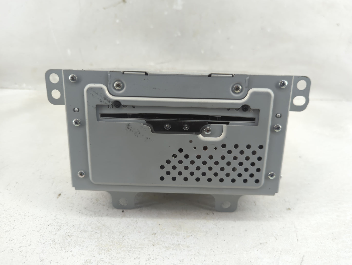 2010-2011 Buick Lacrosse Radio AM FM Cd Player Receiver Replacement P/N:20870156 Fits Fits 2010 2011 2012 OEM Used Auto Part