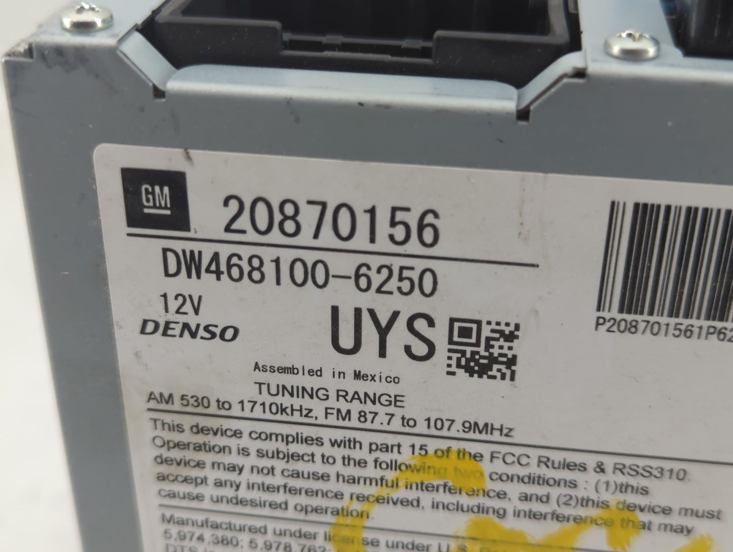 2010-2011 Buick Lacrosse Radio AM FM Cd Player Receiver Replacement P/N:20870156 Fits Fits 2010 2011 2012 OEM Used Auto Part