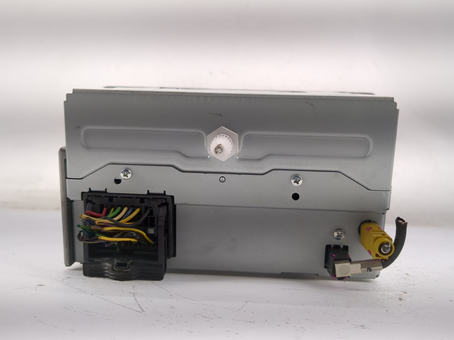 2011-2012 Buick Lacrosse Radio AM FM Cd Player Receiver Replacement P/N:20983517 Fits Fits 2010 2011 2012 OEM Used Auto Part