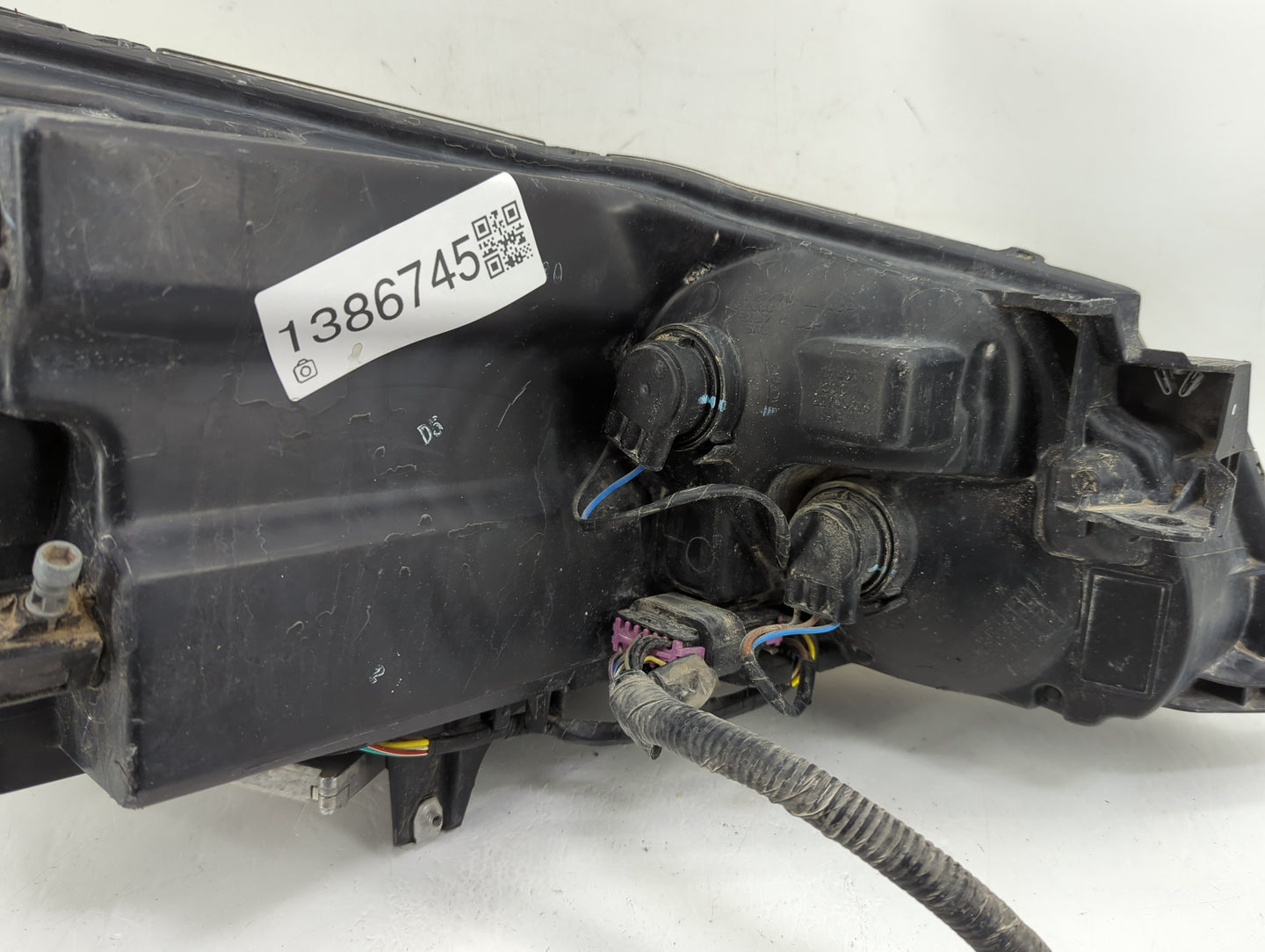 2010-2012 Buick Lacrosse Passenger Right Oem Head Light Headlight Lamp - Oemusedautoparts1.com