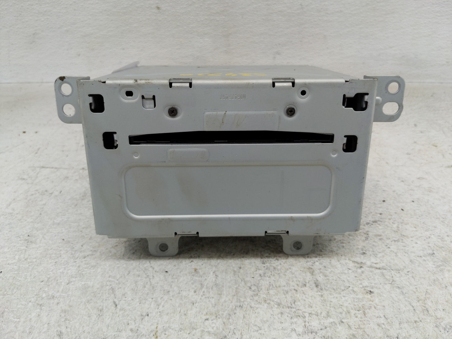 2011-2012 Buick Lacrosse Radio AM FM Cd Player Receiver Replacement P/N:20983517 Fits Fits 2010 2011 2012 OEM Used Auto Part