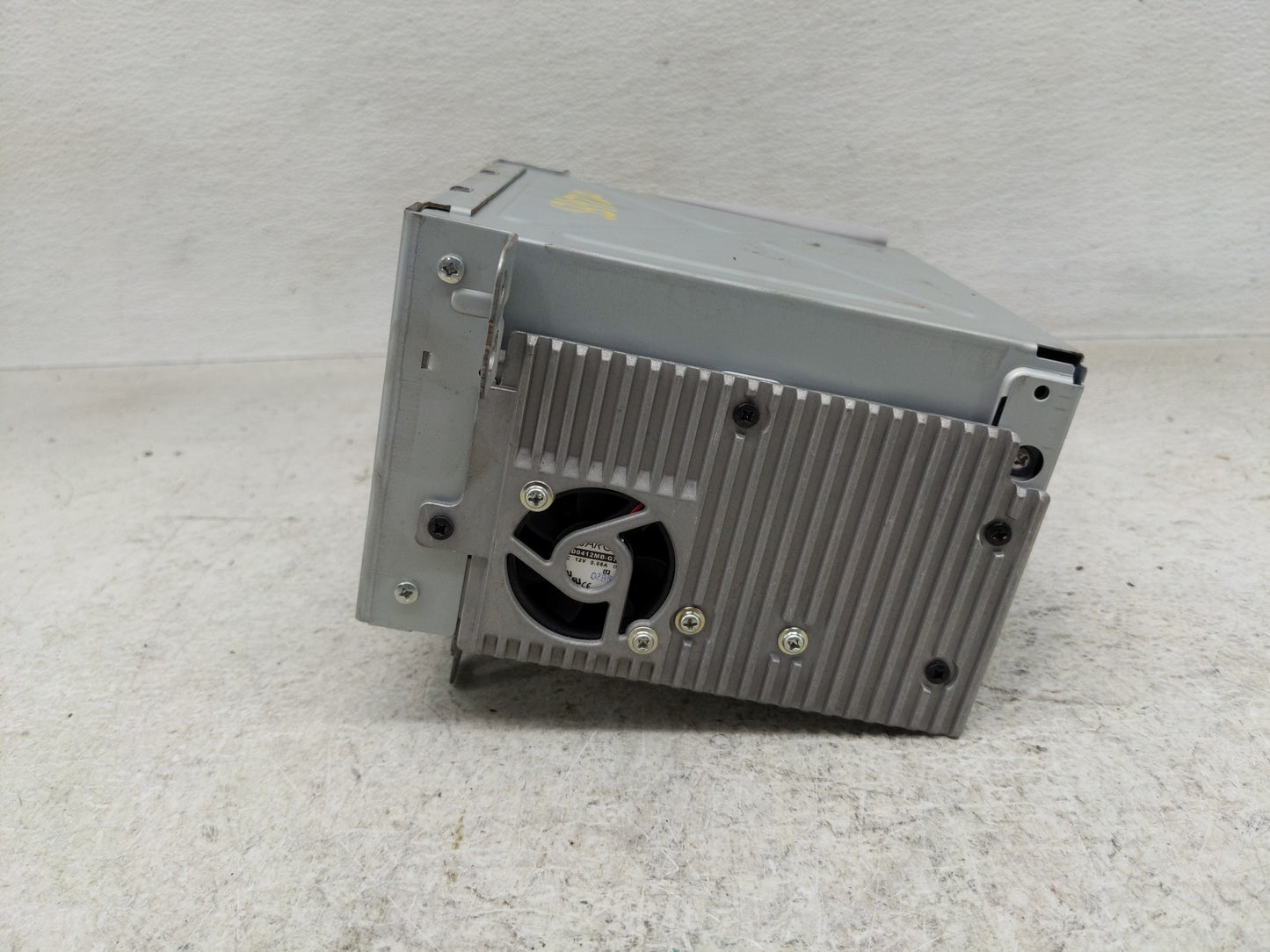 2011-2012 Buick Lacrosse Radio AM FM Cd Player Receiver Replacement P/N:20983517 Fits Fits 2010 2011 2012 OEM Used Auto Part