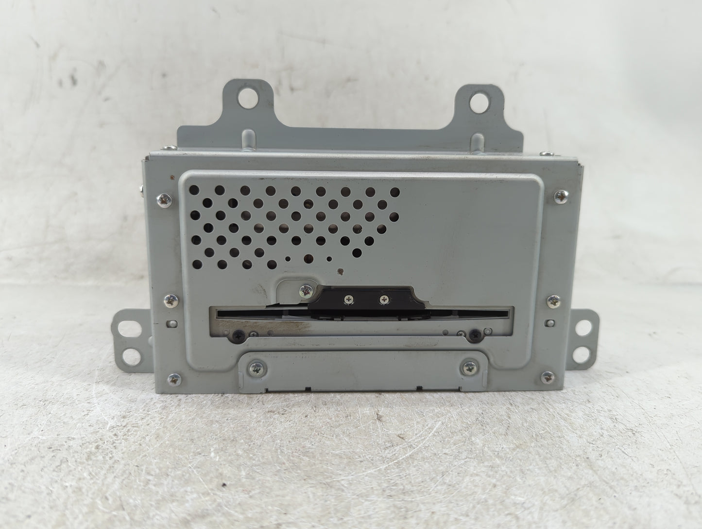 2010-2011 Buick Lacrosse Radio AM FM Cd Player Receiver Replacement P/N:DW468100-6830 20972237 Fits Fits 2010 2011 OEM Used 