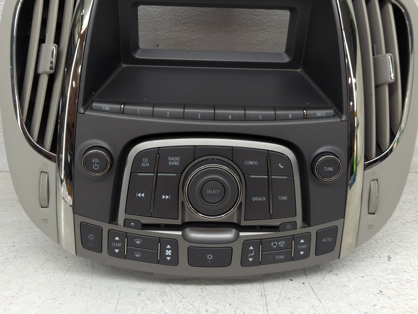 2010-2012 Buick Lacrosse Radio Control Panel - Oemusedautoparts1.com