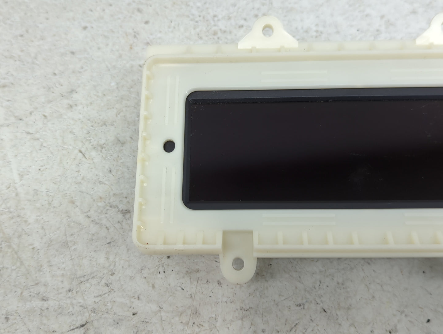 2010-2012 Buick Lacrosse Information Display Screen - Oemusedautoparts1.com