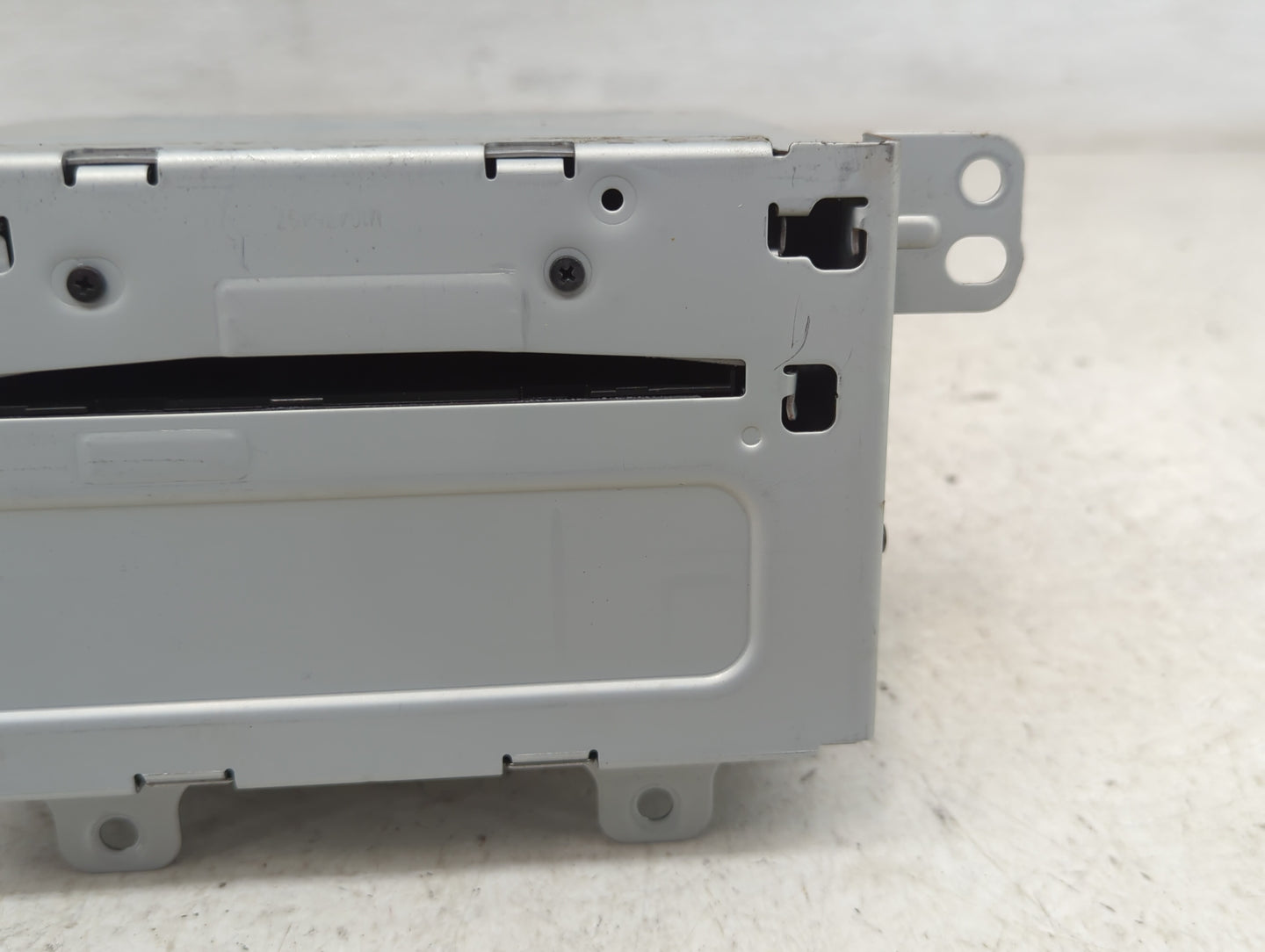2011-2012 Buick Lacrosse Radio AM FM Cd Player Receiver Replacement P/N:20983517 Fits Fits 2010 2011 2012 OEM Used Auto Part