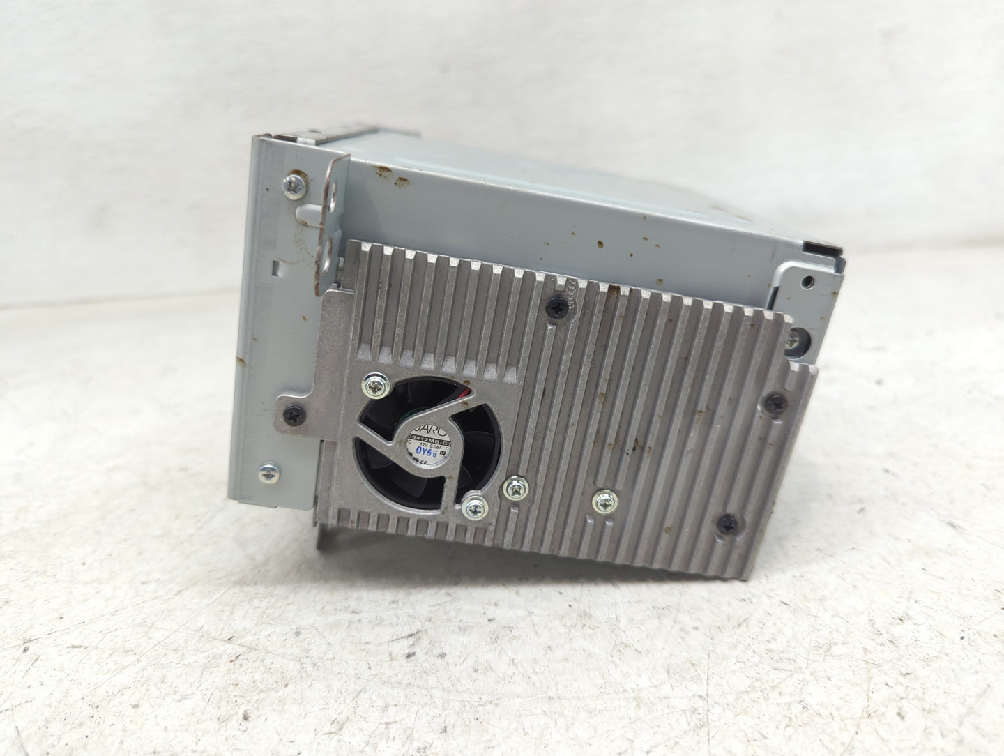 2011-2012 Buick Lacrosse Radio AM FM Cd Player Receiver Replacement P/N:20983517 Fits Fits 2010 2011 2012 OEM Used Auto Part