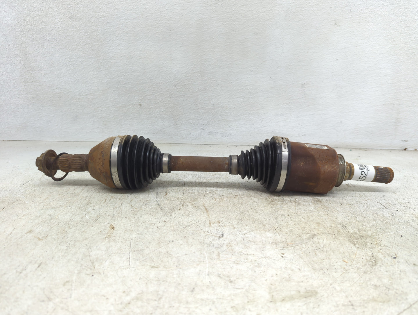 2010-2016 Buick Lacrosse Axle Shaft Front Driver Cv C/v - Oemusedautoparts1.com