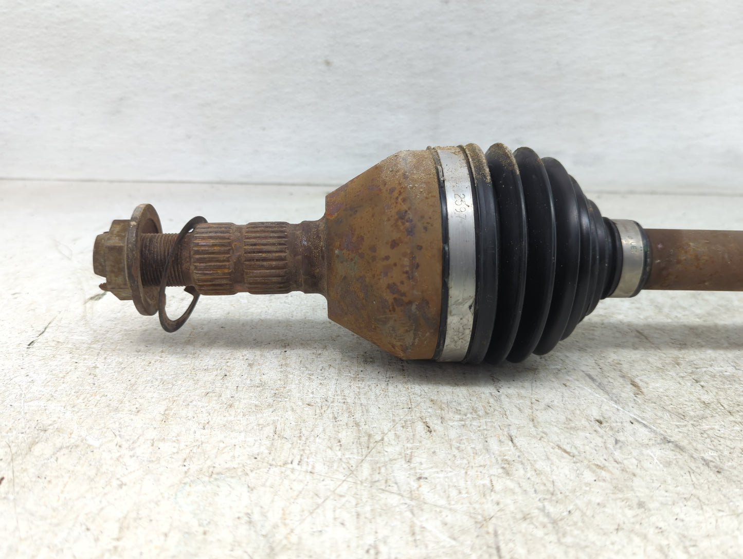 2010-2016 Buick Lacrosse Axle Shaft Front Driver Cv C/v - Oemusedautoparts1.com