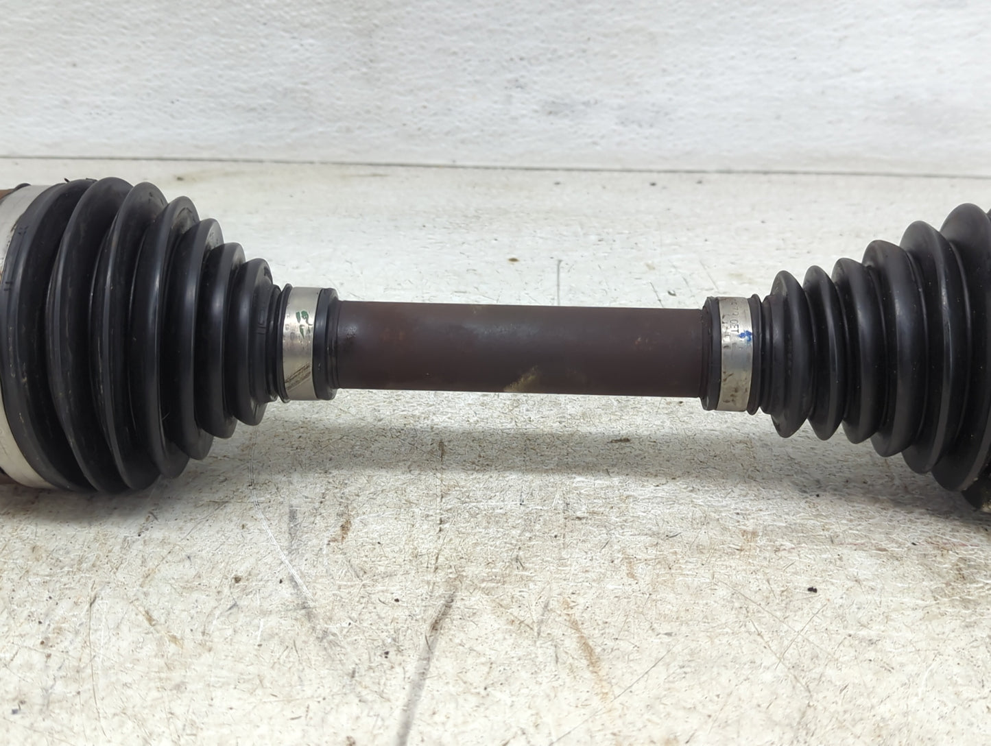 2010-2016 Buick Lacrosse Axle Shaft Front Passenger Cv C/v - Oemusedautoparts1.com