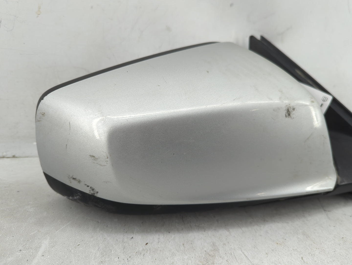 2010-2012 Buick Lacrosse Passenger Side View Mirror - Right Door Mirror OEM Used - Oemusedautoparts1.com