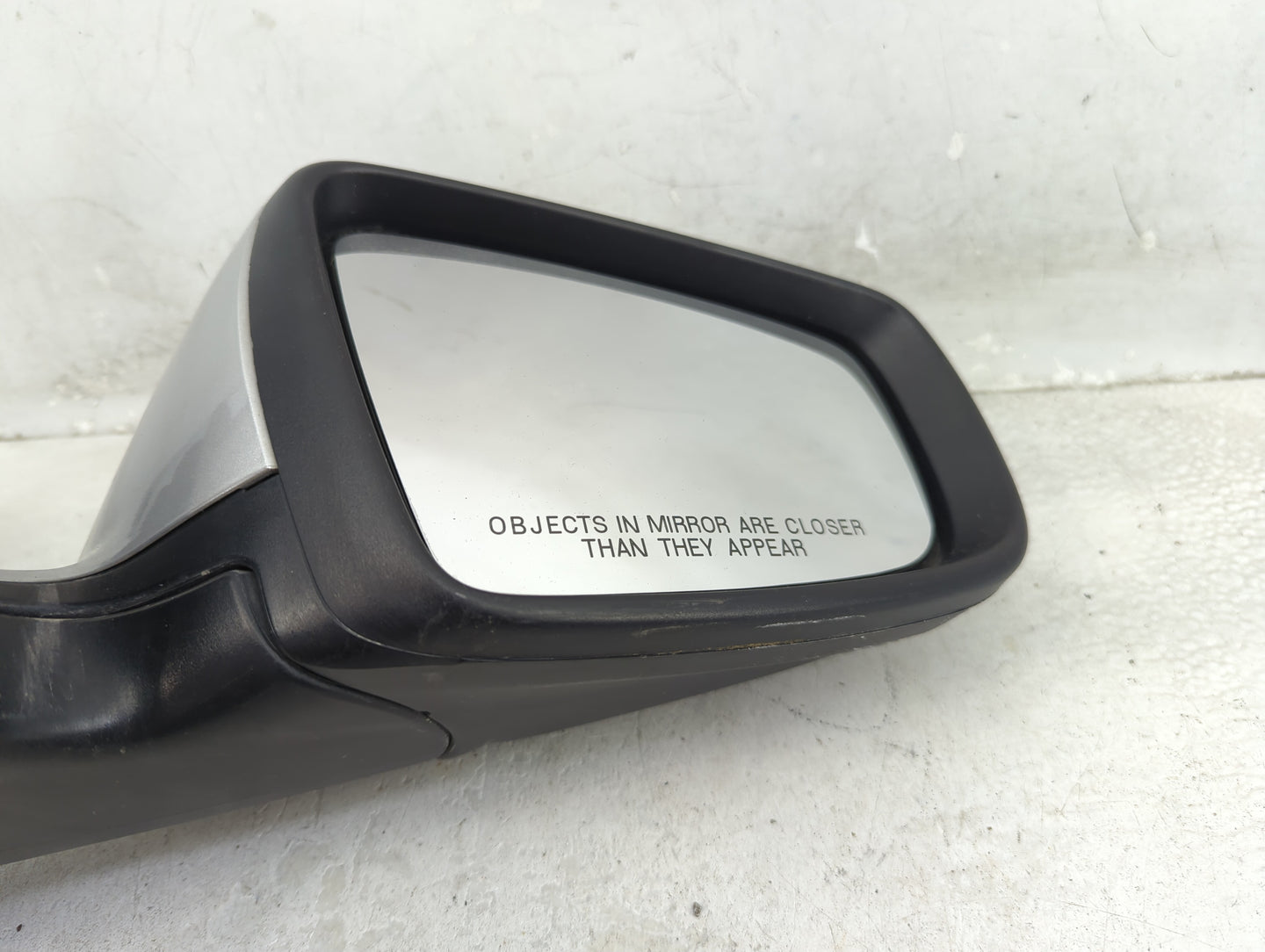 2010-2012 Buick Lacrosse Passenger Side View Mirror - Right Door Mirror OEM Used - Oemusedautoparts1.com