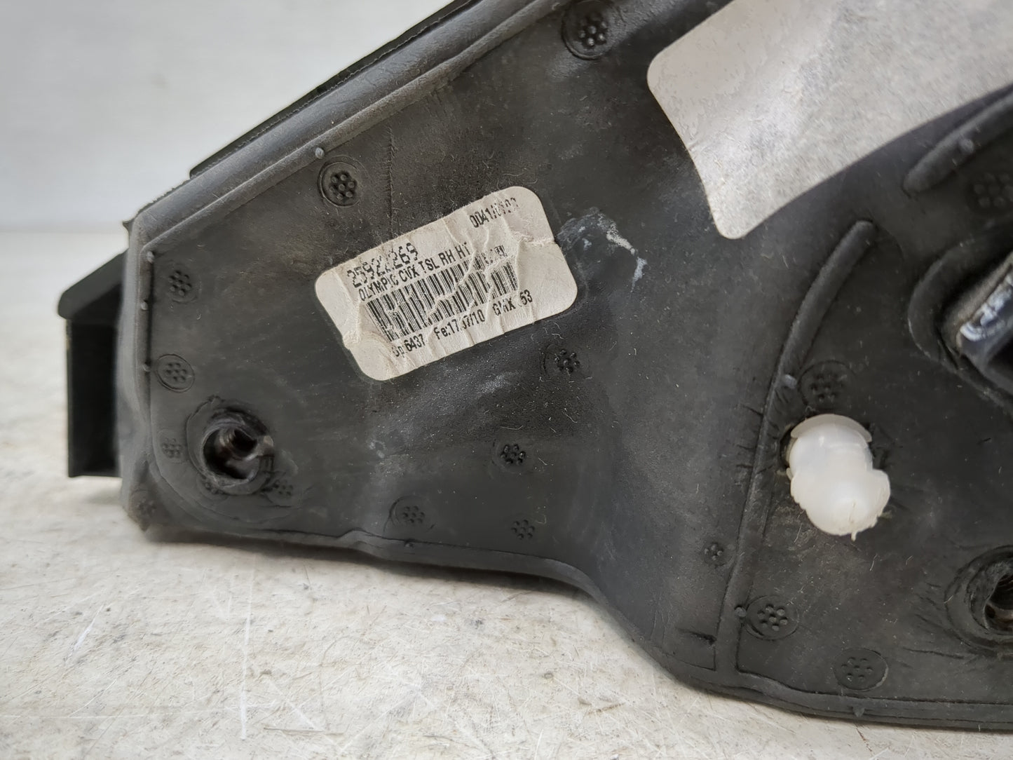 2010-2012 Buick Lacrosse Passenger Side View Mirror - Right Door Mirror OEM Used - Oemusedautoparts1.com
