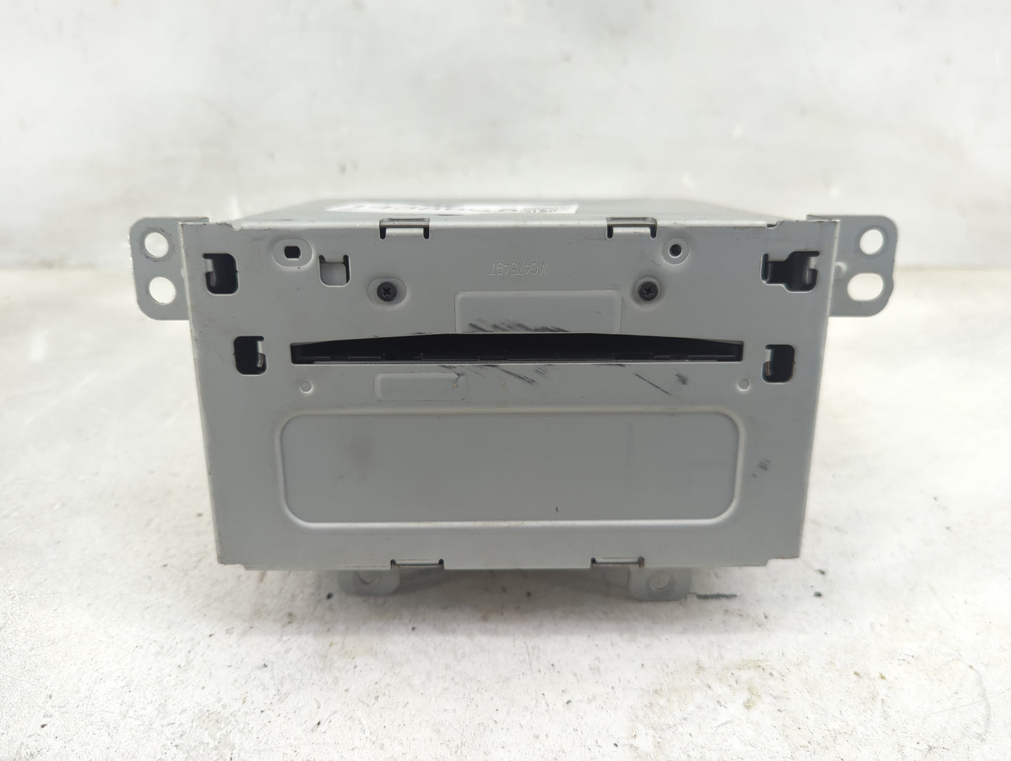 2010-2011 Buick Lacrosse Radio AM FM Cd Player Receiver Replacement P/N:20983517 Fits Fits 2010 2011 2012 OEM Used Auto Part