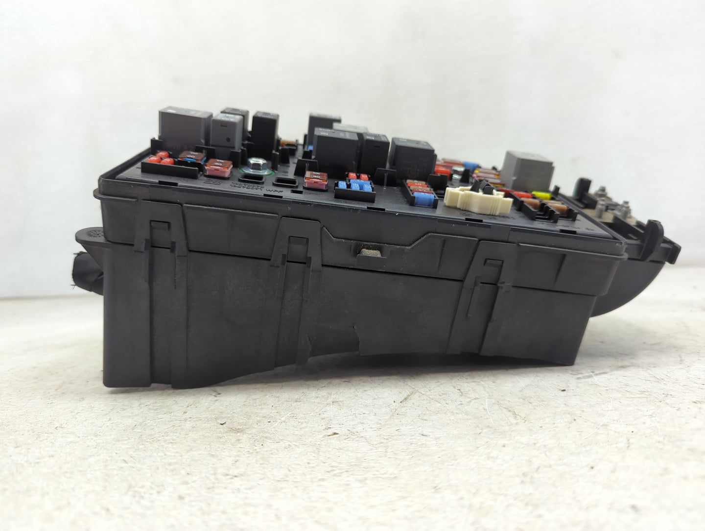 2011 Buick Lacrosse Fusebox Fuse Box Panel Relay Module P/N:20959874 13272072, 13272071 Fits OEM Used Auto Parts - Oemusedau
