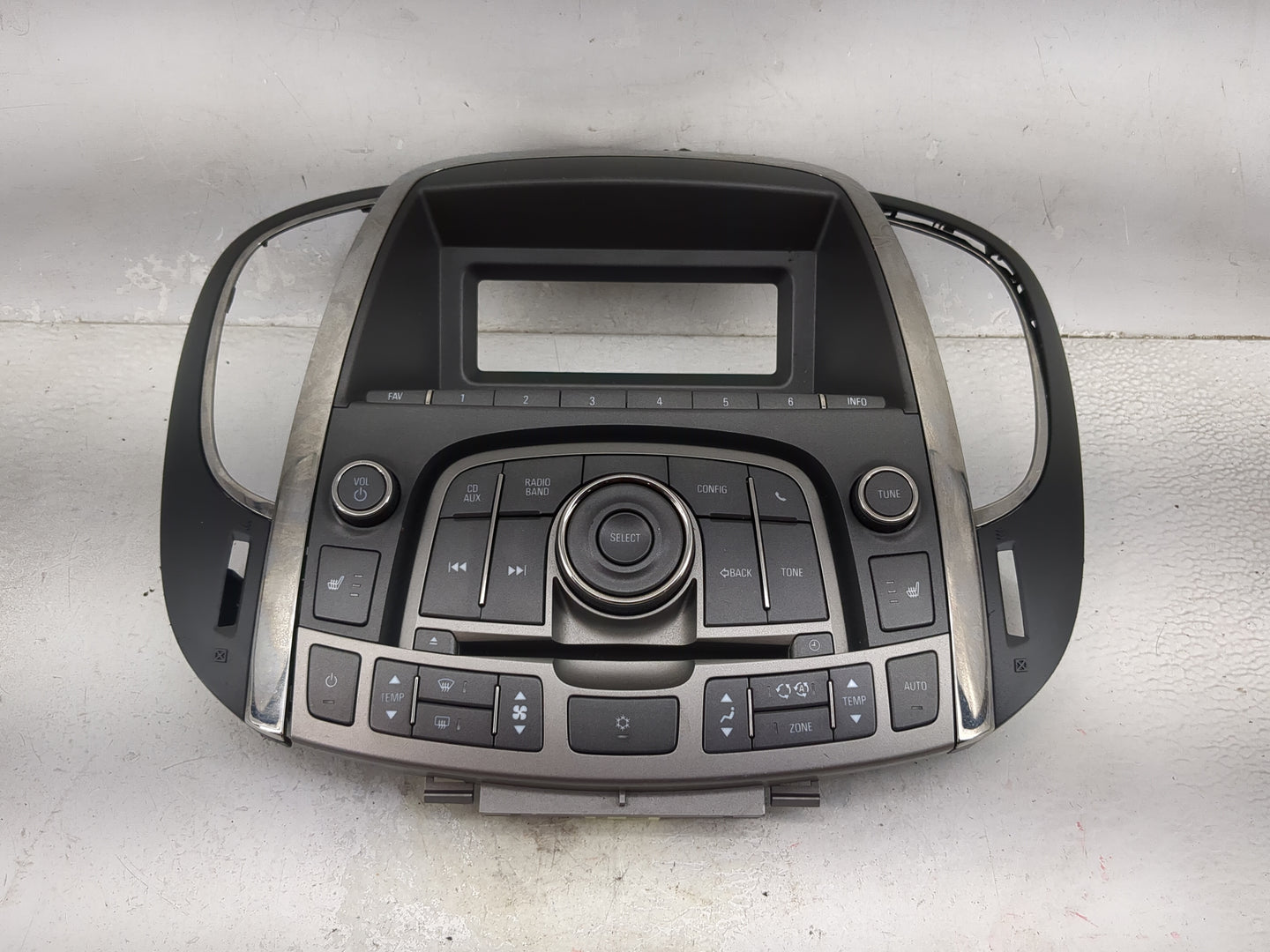 2010-2012 Buick Lacrosse Radio Control Panel - Oemusedautoparts1.com