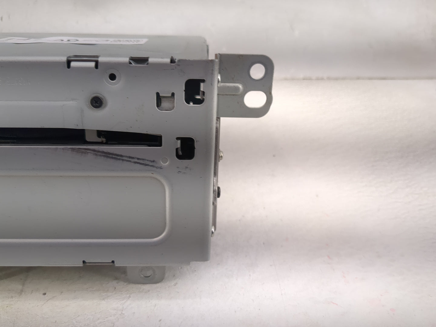 2011-2012 Buick Lacrosse Radio AM FM Cd Player Receiver Replacement P/N:20983517 CQ-FG5011Y, 10N820R Fits Fits 2010 2011 201