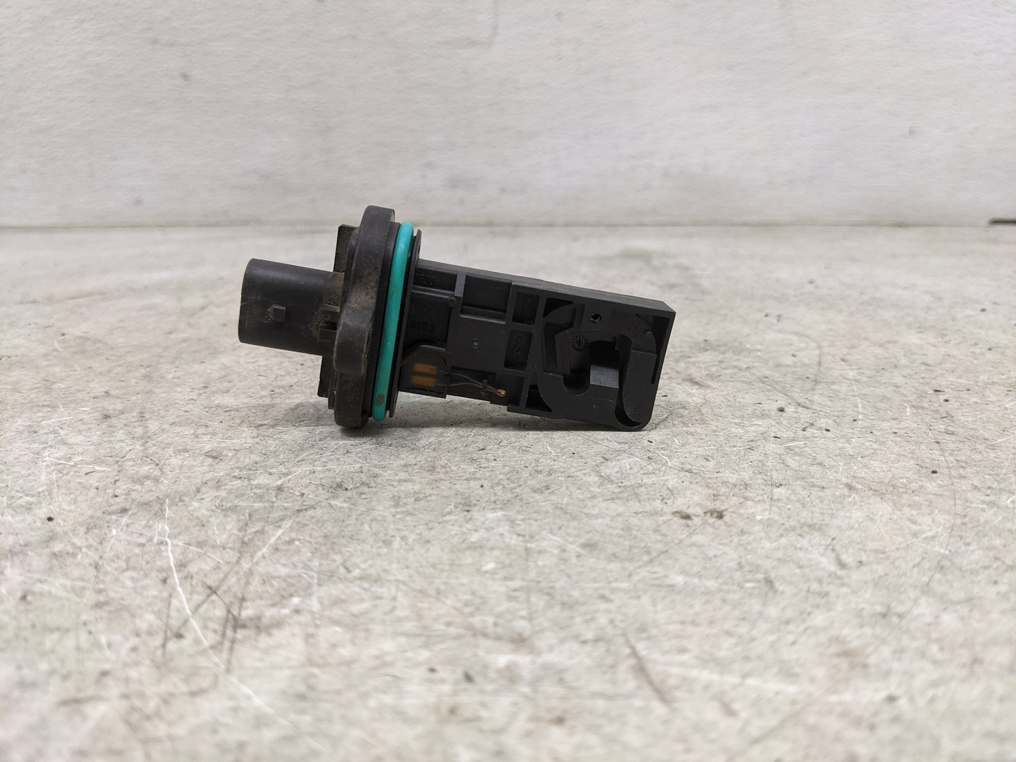 2010-2011 Buick Lacrosse Mass Air Flow Meter Maf 1485703 - Oemusedautoparts1.com