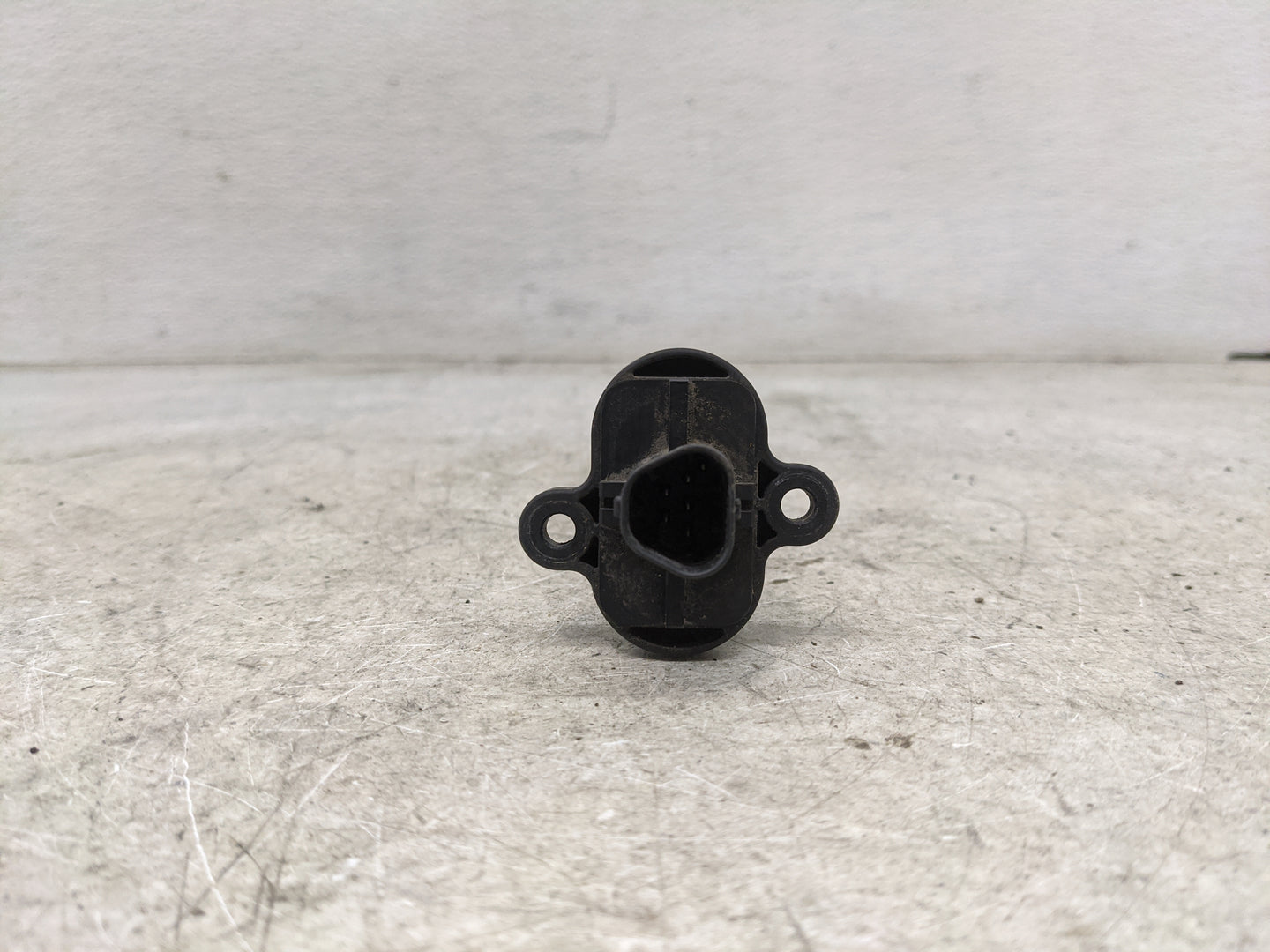 2010-2011 Buick Lacrosse Mass Air Flow Meter Maf 1485703 - Oemusedautoparts1.com