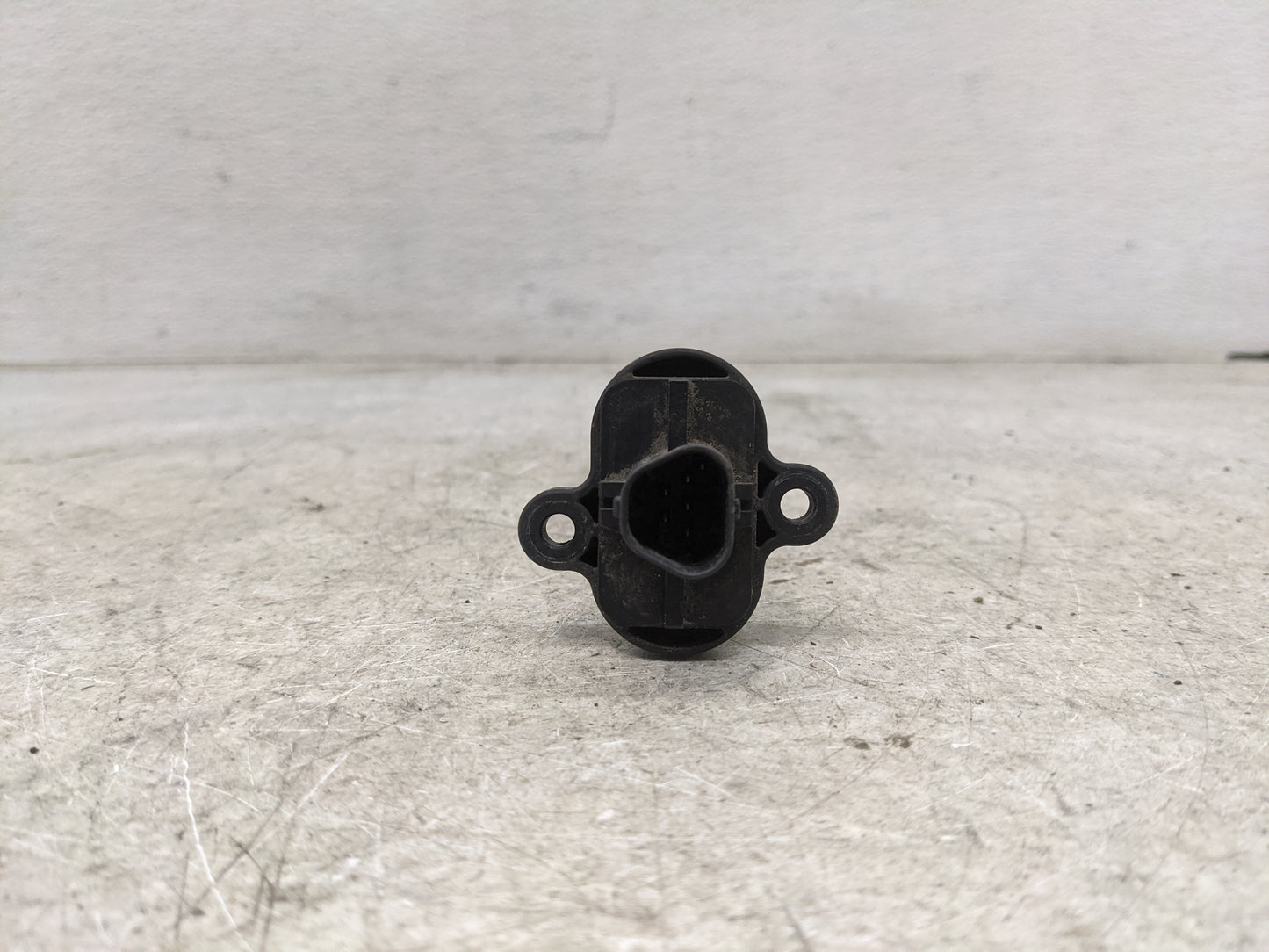 2010-2011 Buick Lacrosse Mass Air Flow Meter Maf 1485703 - Oemusedautoparts1.com