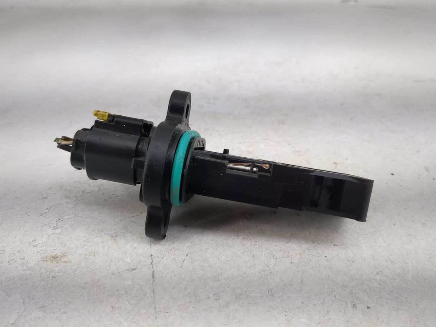 2010-2011 Buick Lacrosse Mass Air Flow Meter Maf 1486206 - Oemusedautoparts1.com