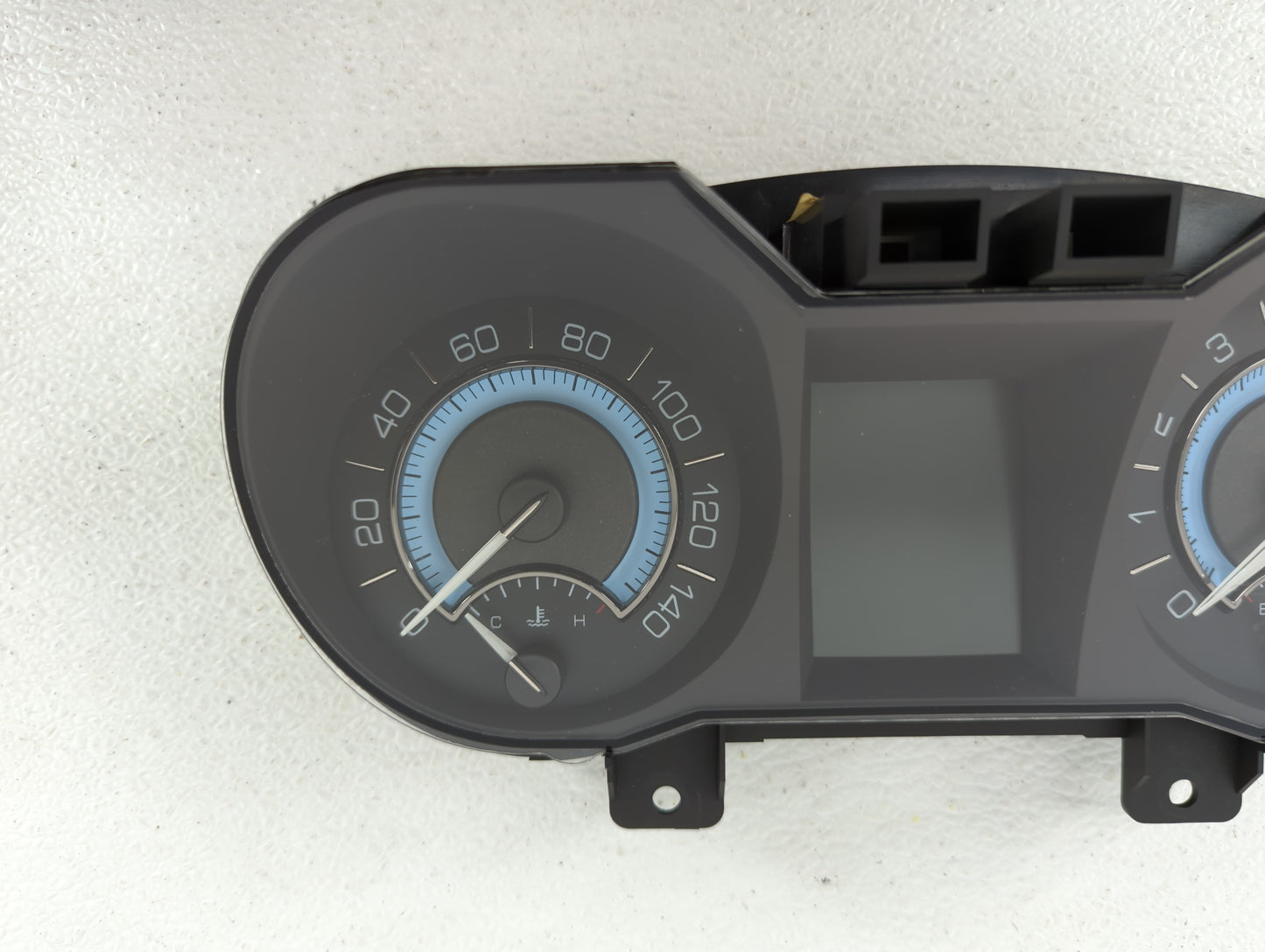 2011 Buick Lacrosse Instrument Cluster Speedometer Gauges P/N:22783151 A2C53439975, 22788031 Fits OEM Used Auto Parts - Oemu