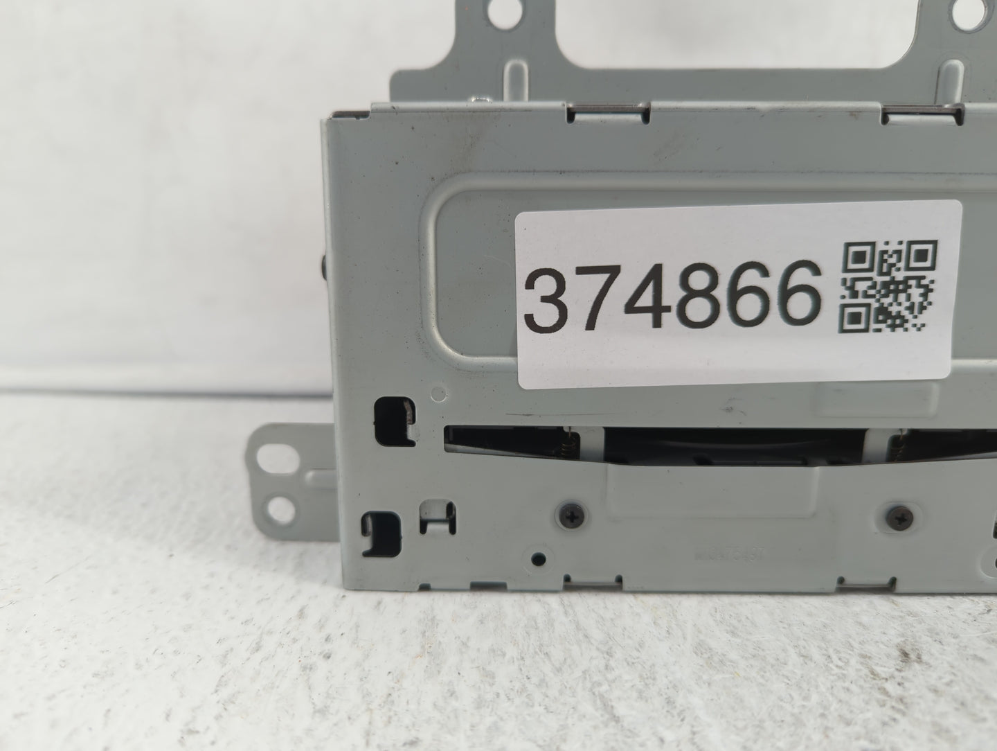 2011-2012 Buick Lacrosse Am Fm Cd Player Radio Receiver - Oemusedautoparts1.com