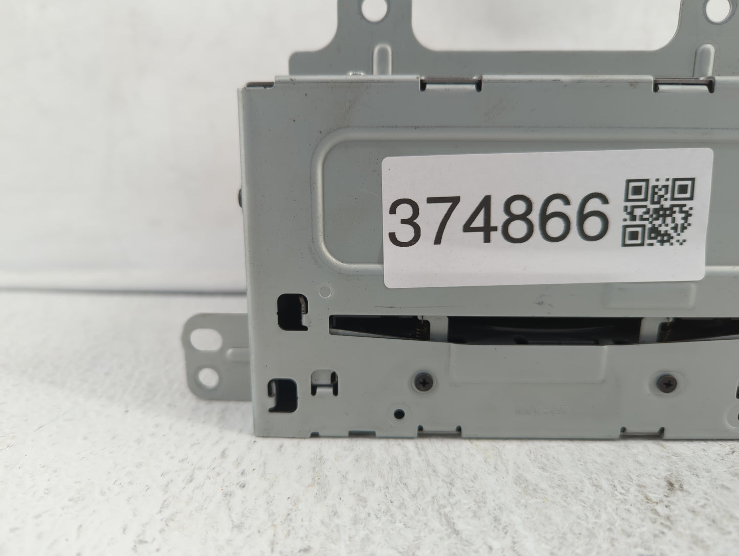 2011-2012 Buick Lacrosse Am Fm Cd Player Radio Receiver - Oemusedautoparts1.com