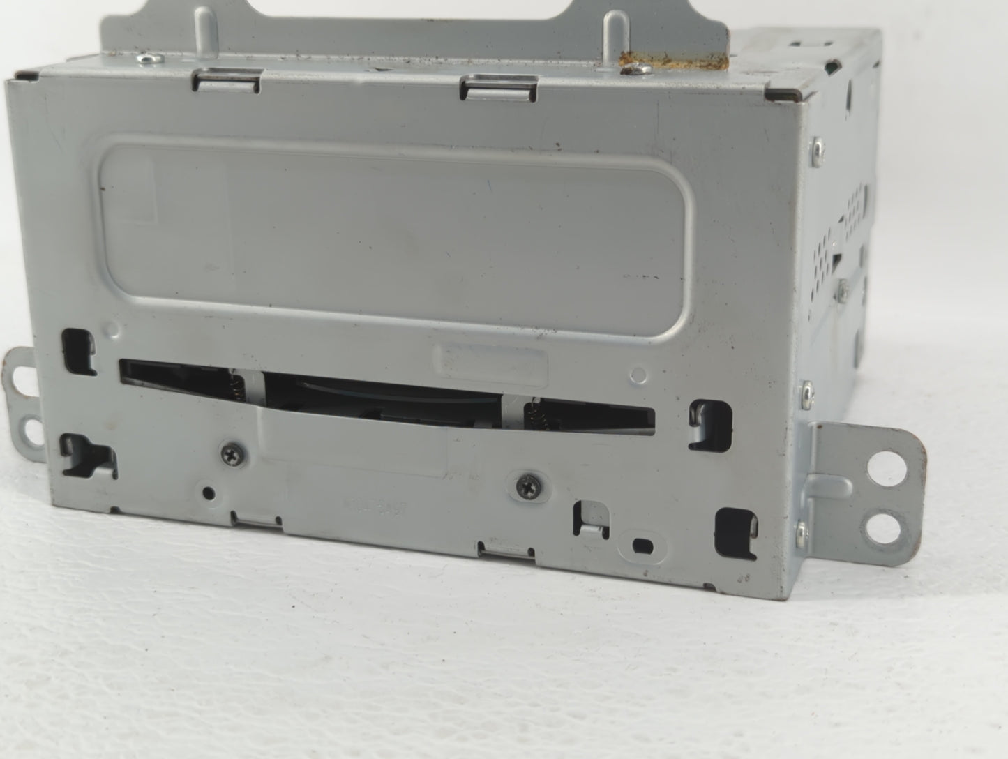 2011-2012 Buick Lacrosse Am Fm Cd Player Radio Receiver - Oemusedautoparts1.com
