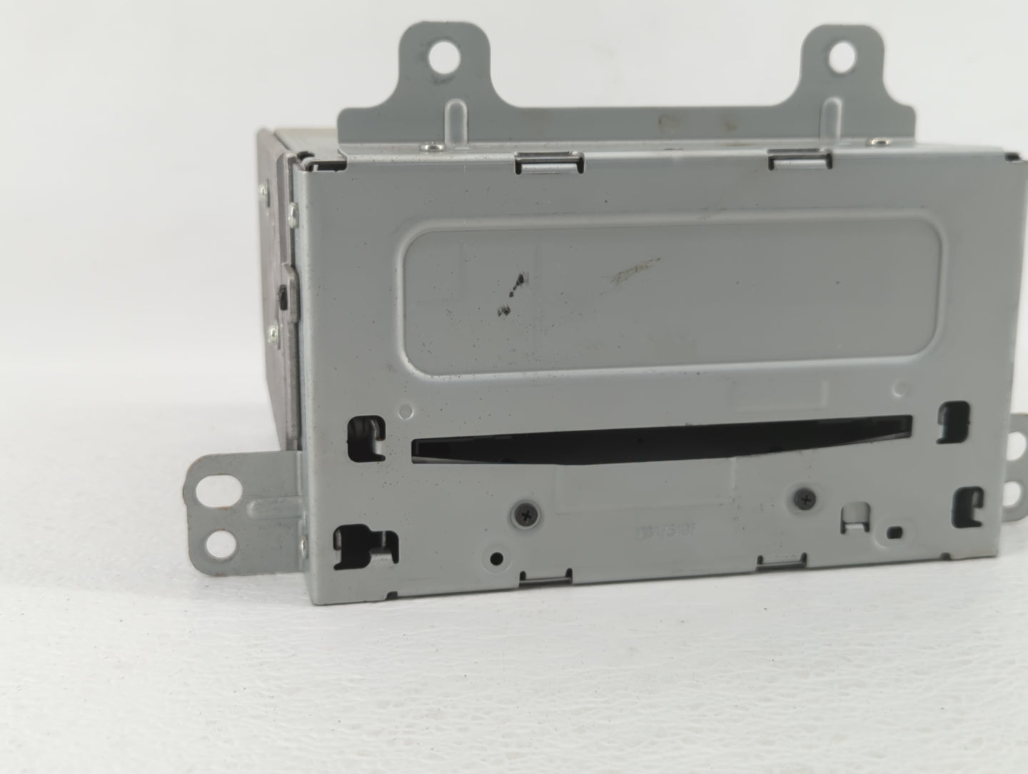 2011-2012 Buick Lacrosse Am Fm Cd Player Radio Receiver - Oemusedautoparts1.com