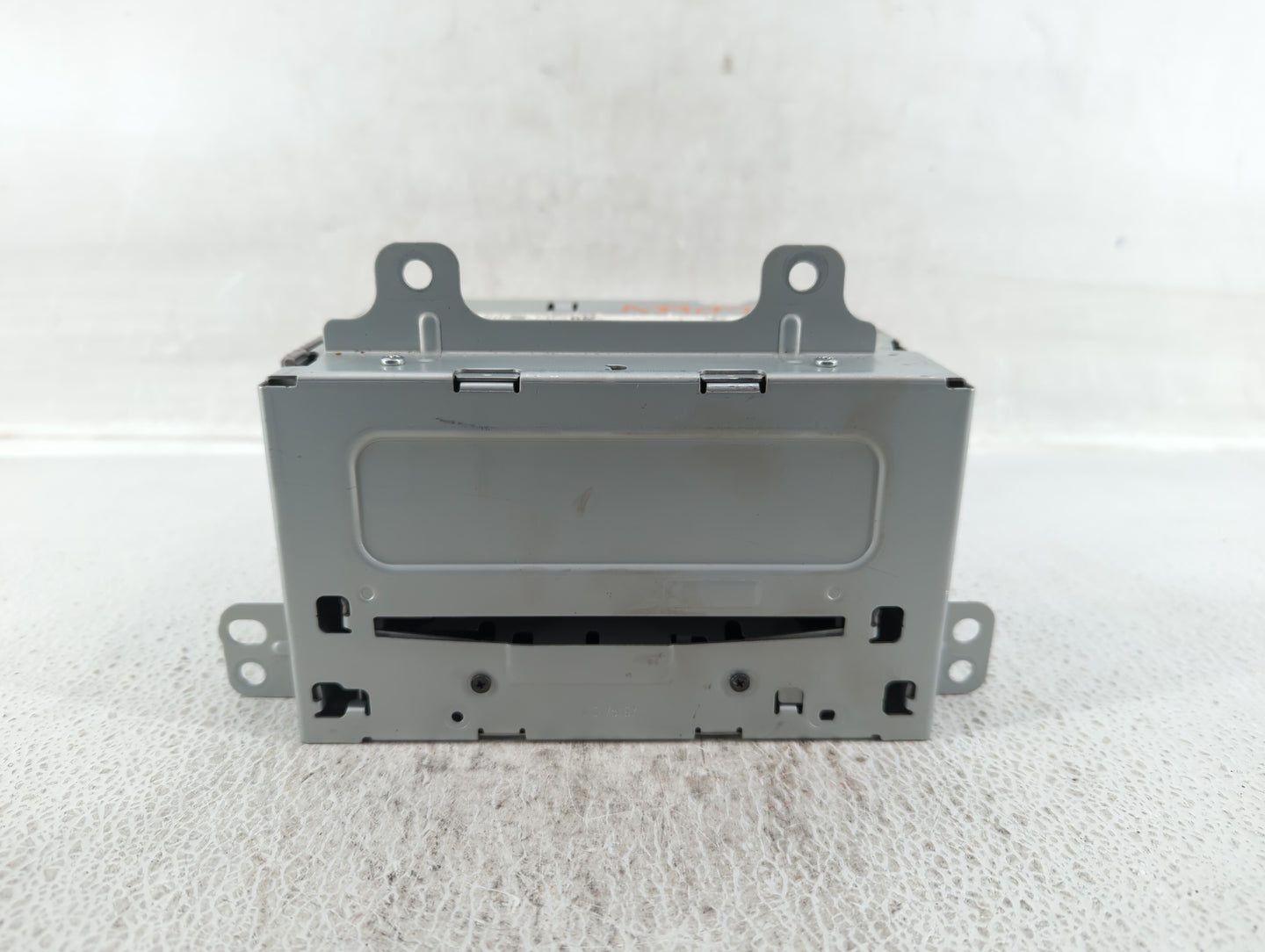 2011-2012 Buick Lacrosse Am Fm Cd Player Radio Receiver - Oemusedautoparts1.com