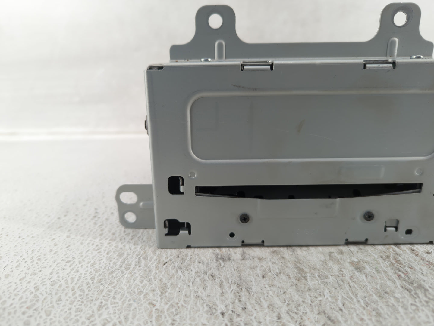 2011-2012 Buick Lacrosse Am Fm Cd Player Radio Receiver - Oemusedautoparts1.com