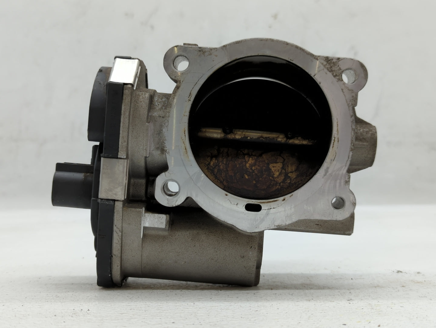2010-2011 Buick Lacrosse Throttle Body P/N:995AA 3799C Fits Fits 2007 2008 2009 2010 2011 OEM Used Auto Parts - Oemusedautop