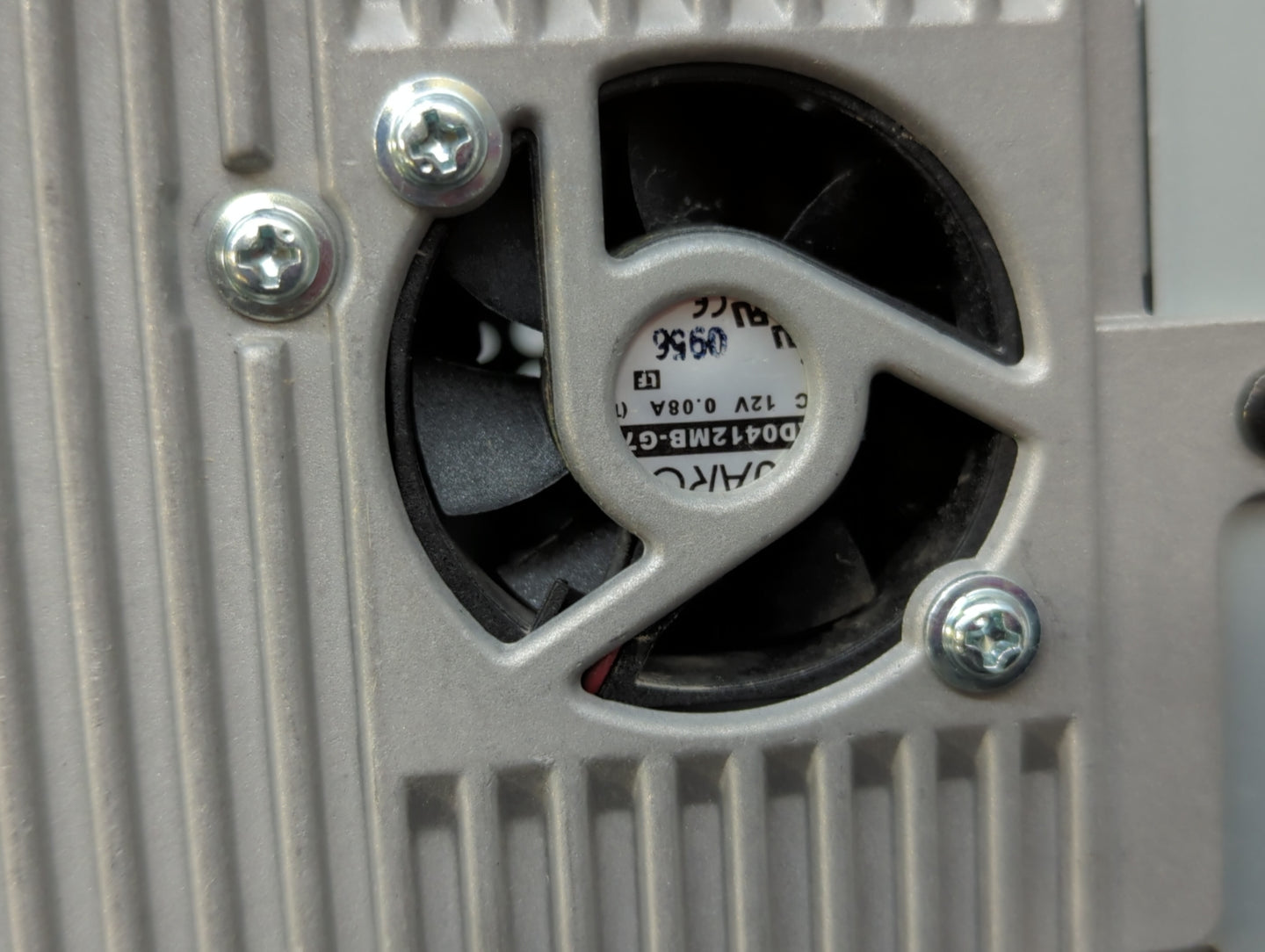 2011 Buick Lacrosse Am Fm Cd Player Radio Receiver - Oemusedautoparts1.com