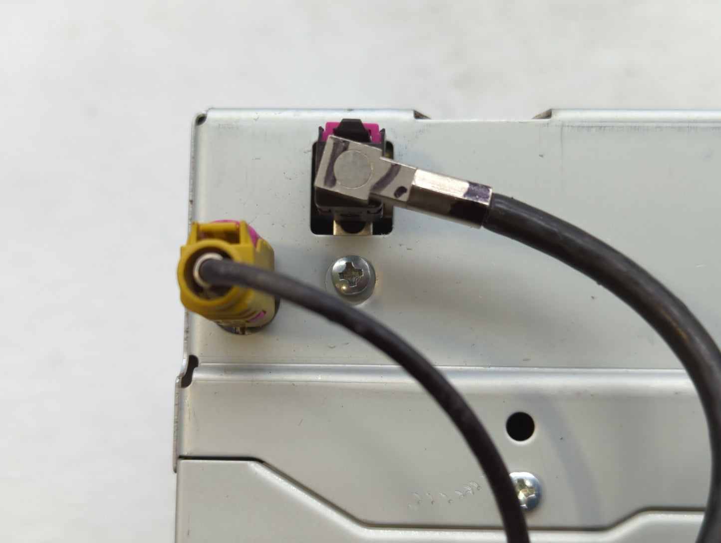 2011 Buick Lacrosse Am Fm Cd Player Radio Receiver - Oemusedautoparts1.com